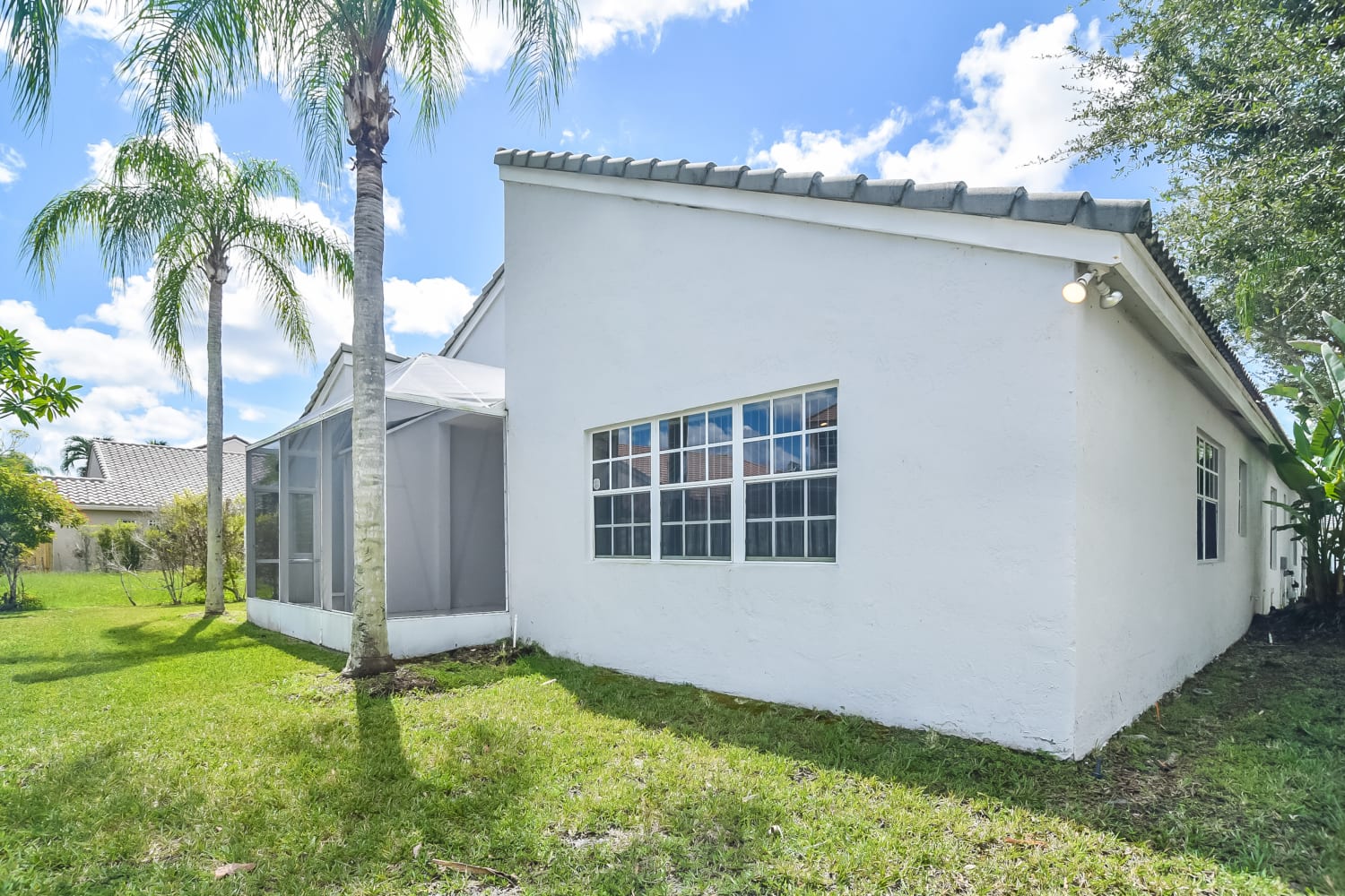 156 Cameron Dr, Weston photo 21