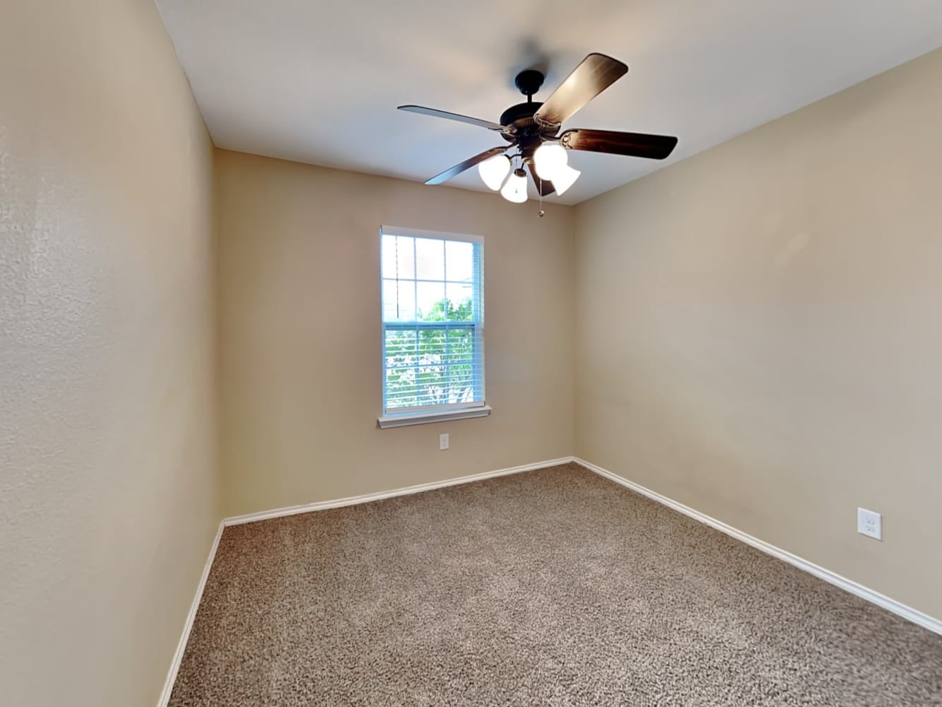 15617 Gatsby Ln, Dallas photo 10