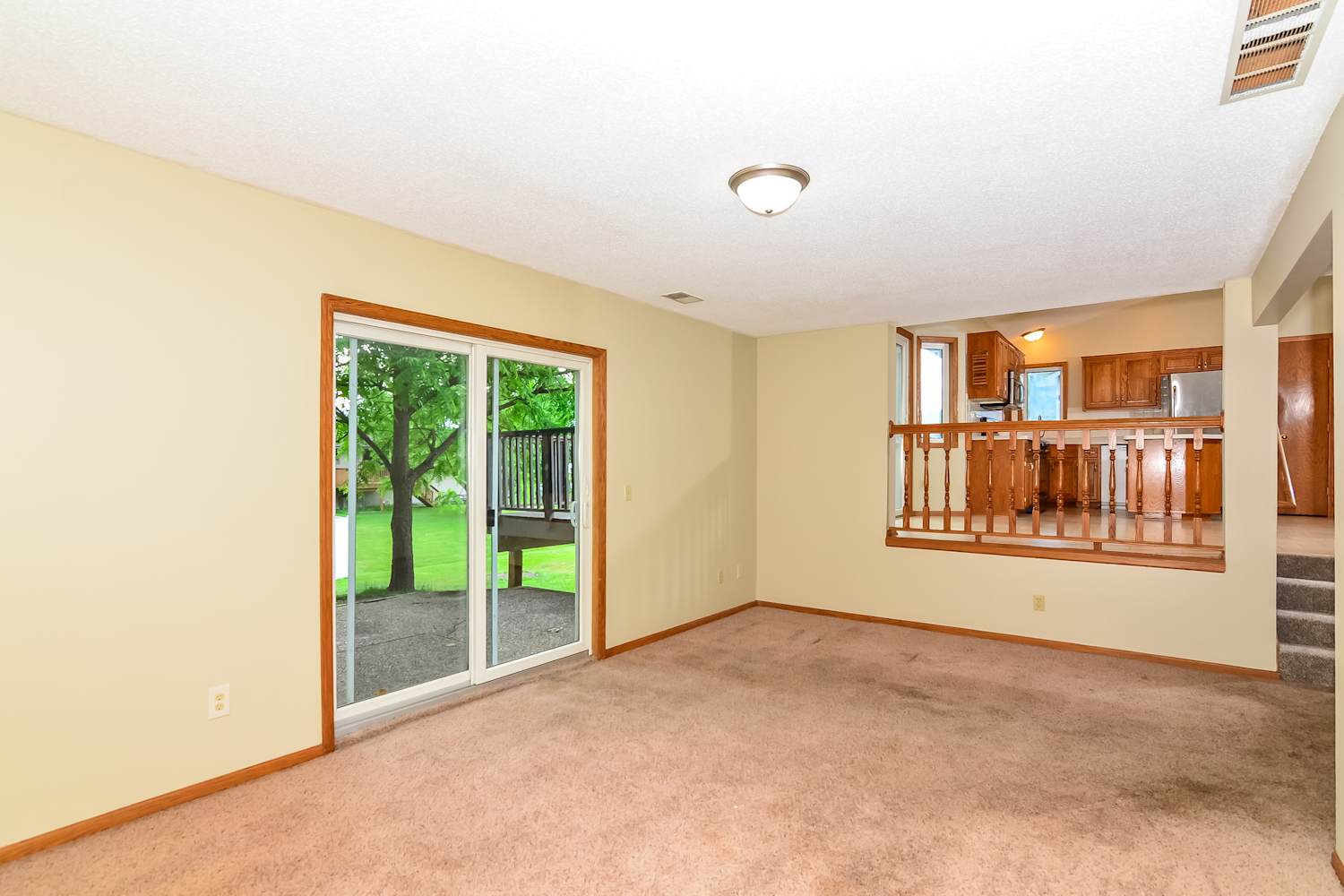 15684 Cumberland Ave W, Rosemount photo 7
