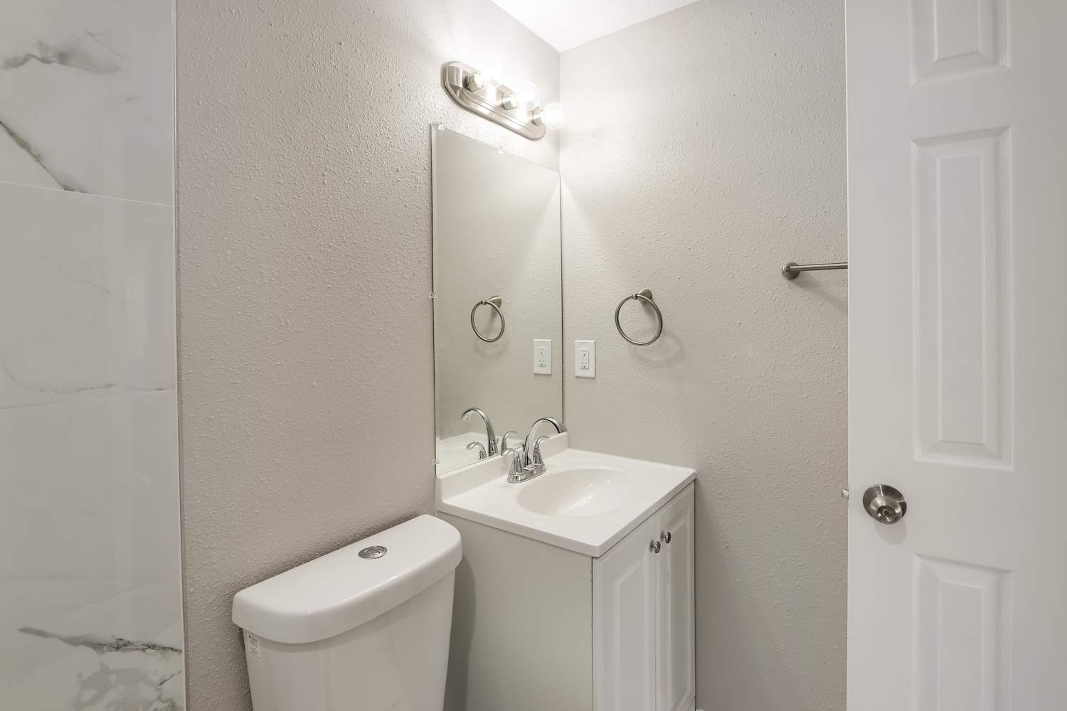 15723 Sea Pines Dr, Hudson photo 24