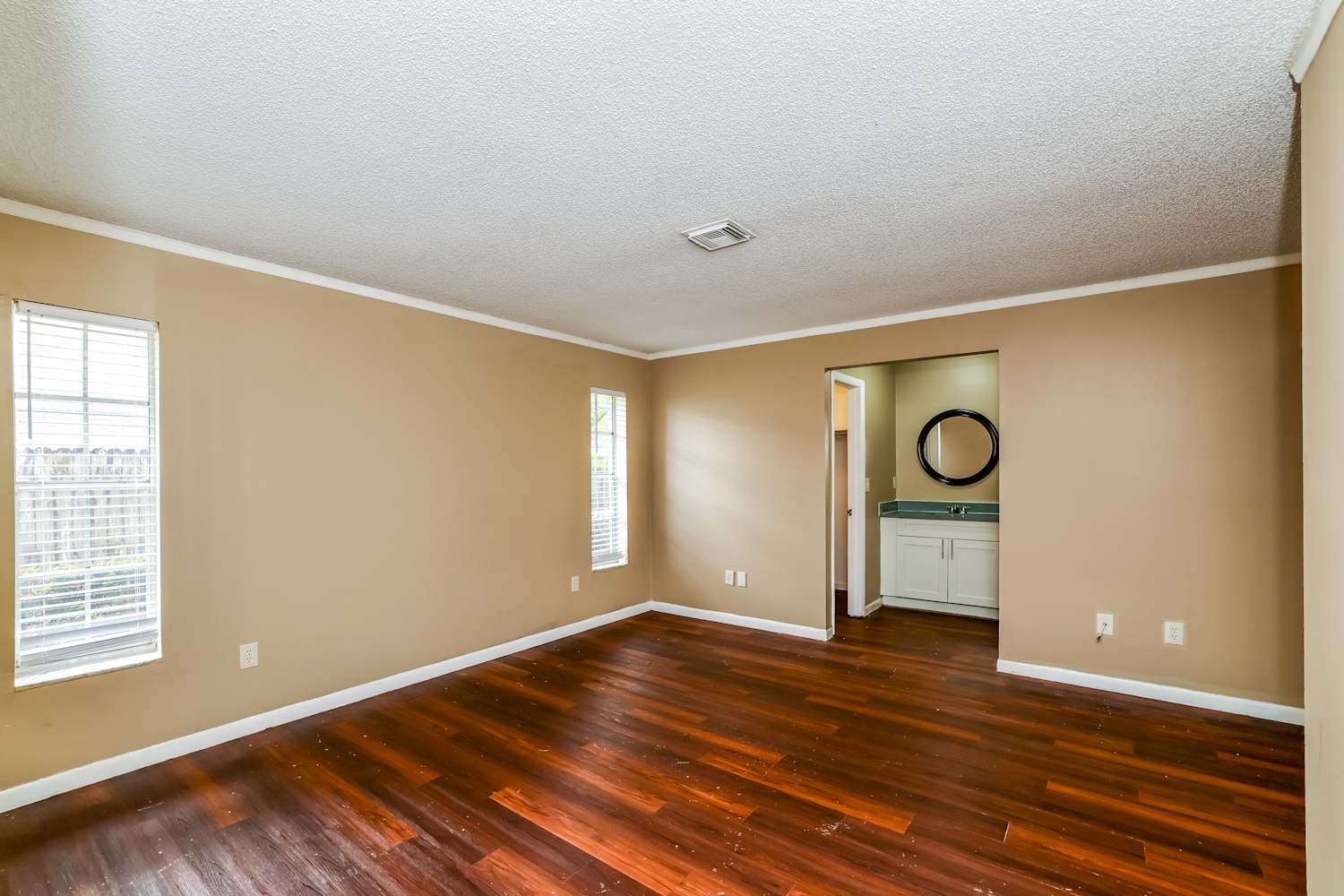 1581 Wyndcliff Dr, Wellington photo 9