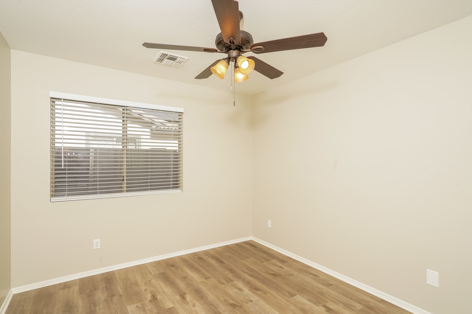 15890 W Pima Street, Goodyear photo 9