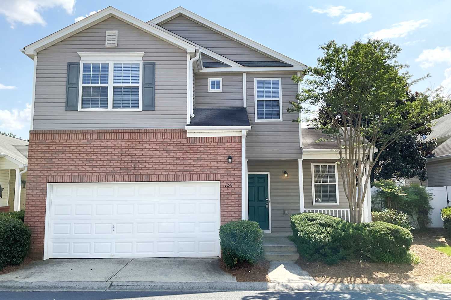 Front of 159 Swanee Ln, Woodstock, GA