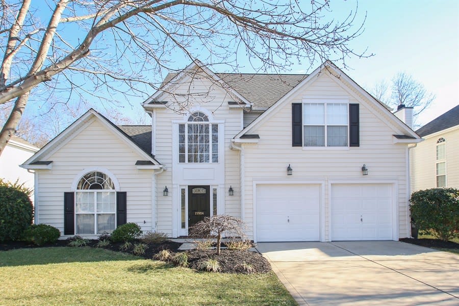 Front of 15904 Lavenham Rd, Huntersville, NC