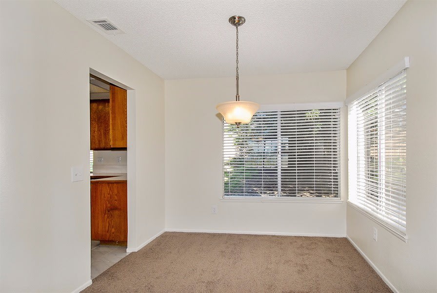 15940 Miller Ave, Fontana photo 7