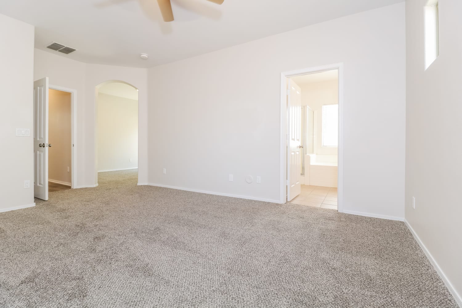 15949 West Mauna Loa Ln, Surprise photo 11