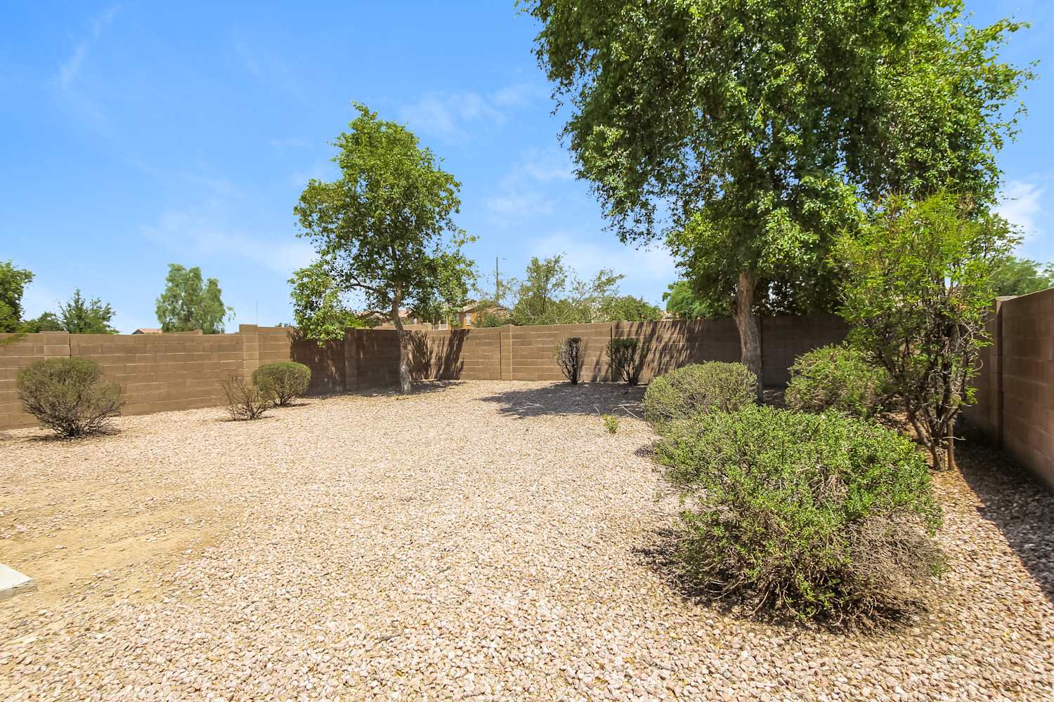 15986 W Durango St, Goodyear photo 16