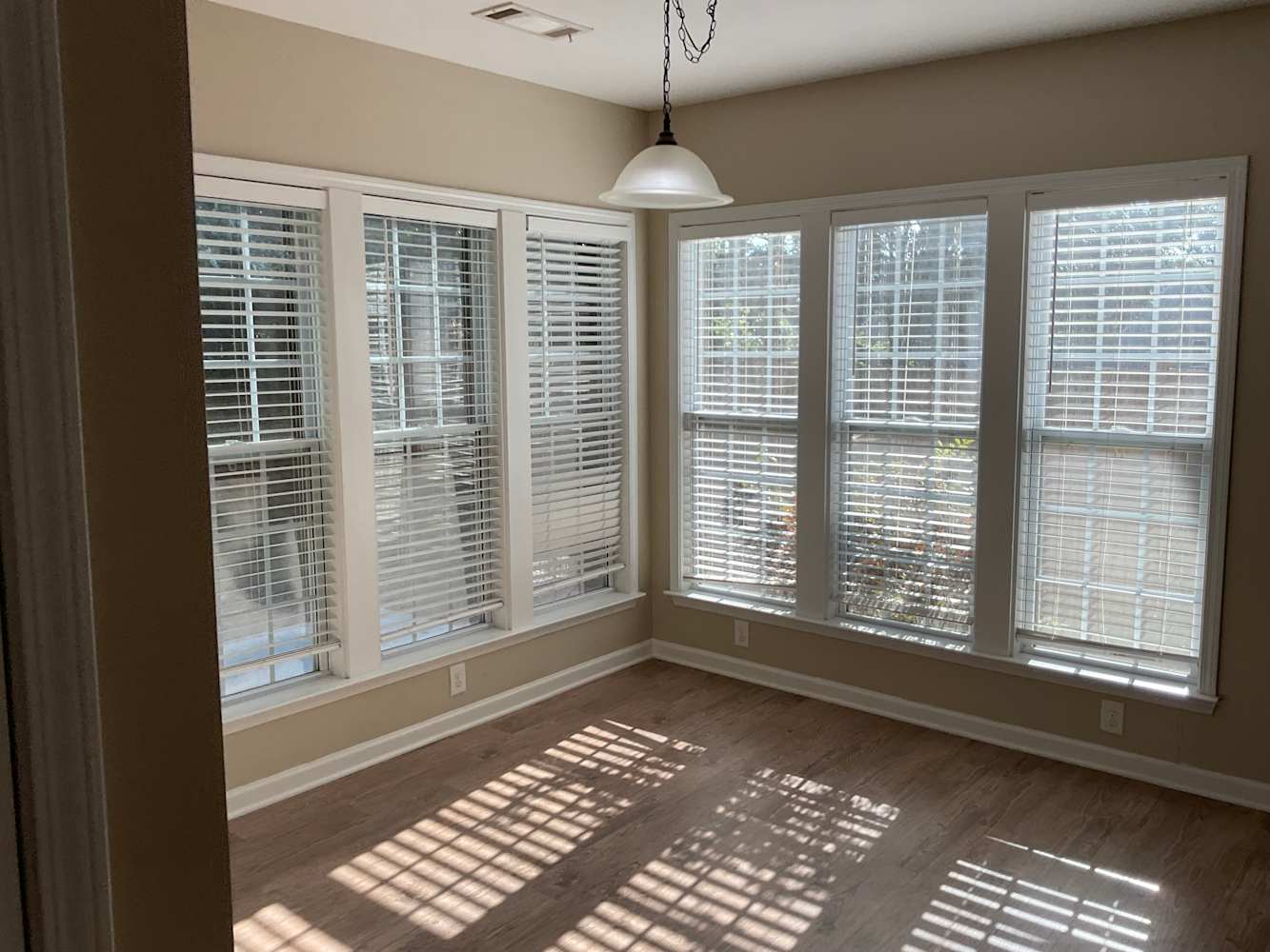 160 Edgewater Trl, Canton photo 8
