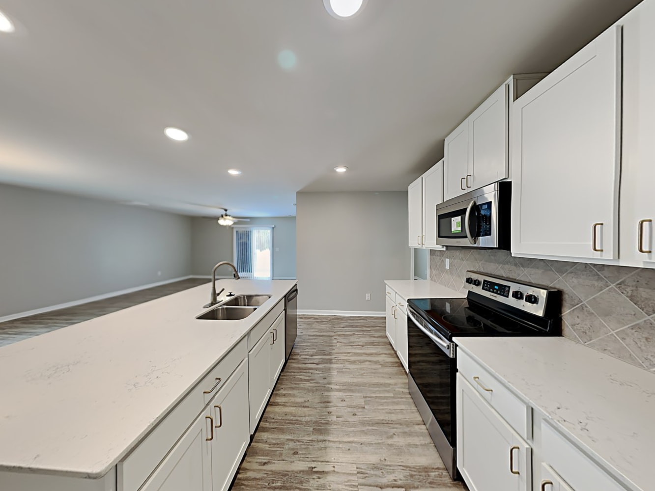 160 Silver Oak Cir, Rockwell photo 8