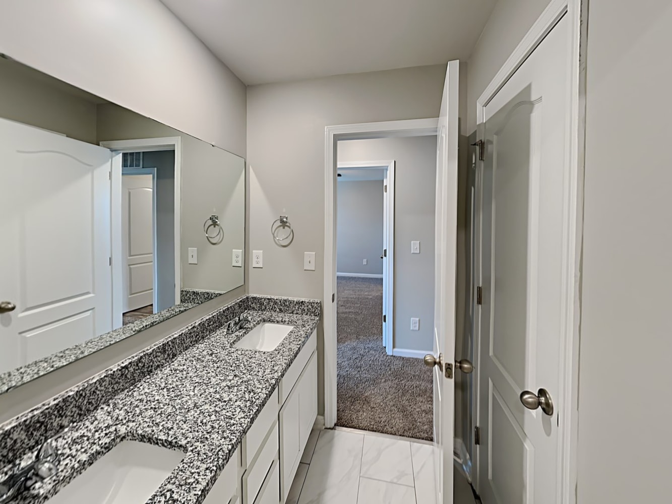 160 Silver Oak Cir, Rockwell photo 23