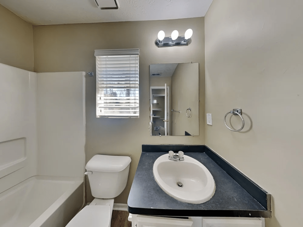 1600 Kennons Hill Ct, Stone Mountain photo 18