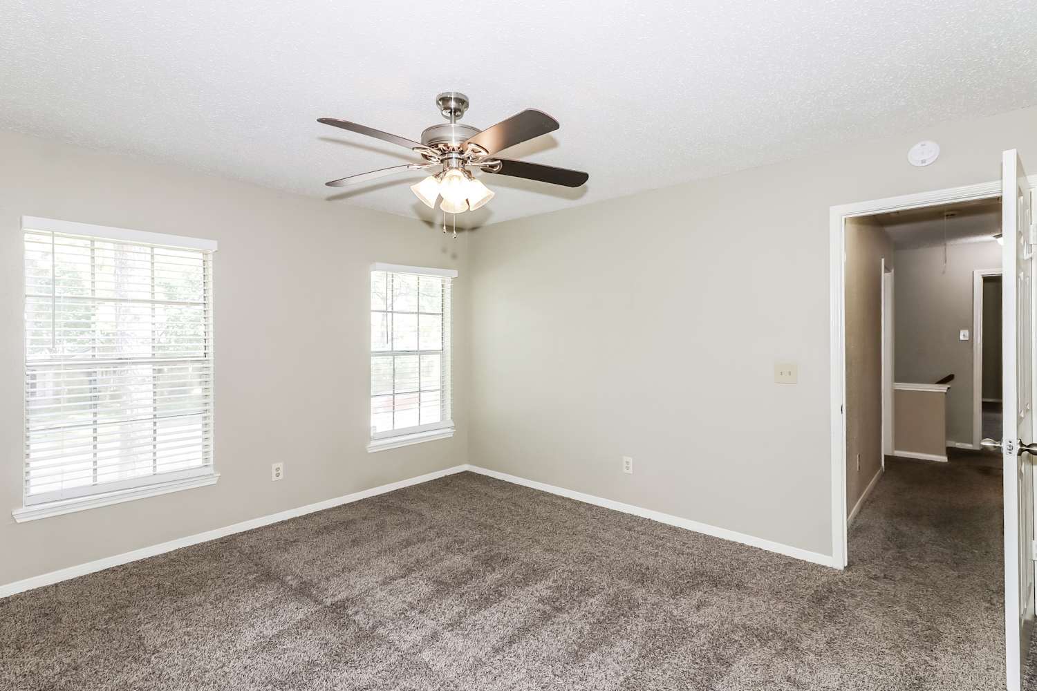 16011 Sweetwater Creek Dr, Houston photo 11