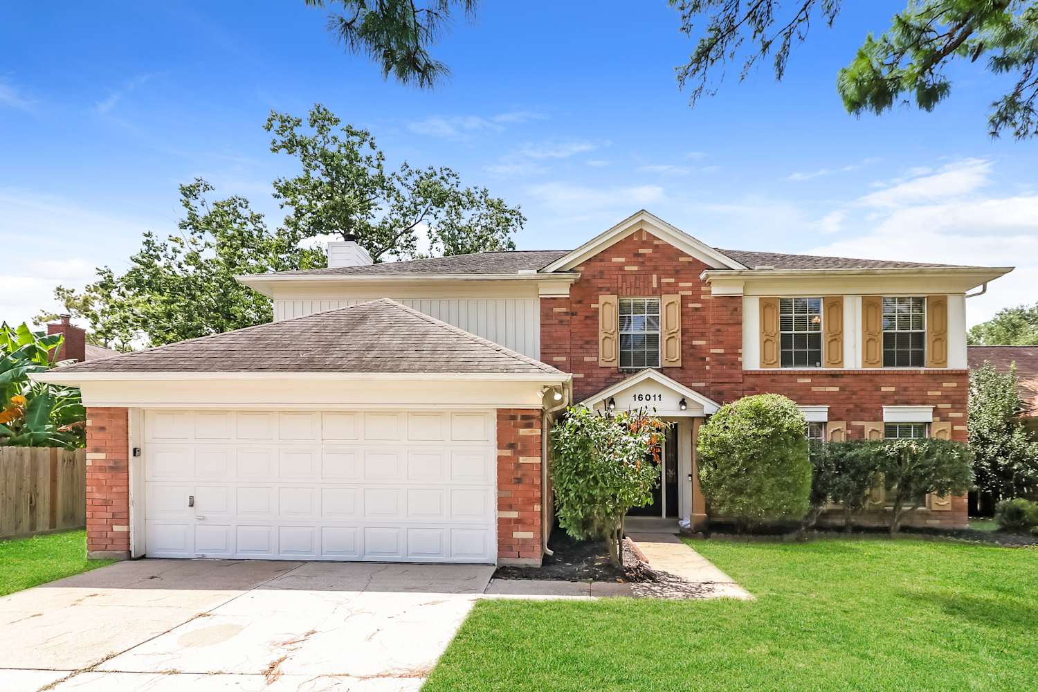 16011 Sweetwater Creek Dr, Houston photo 1