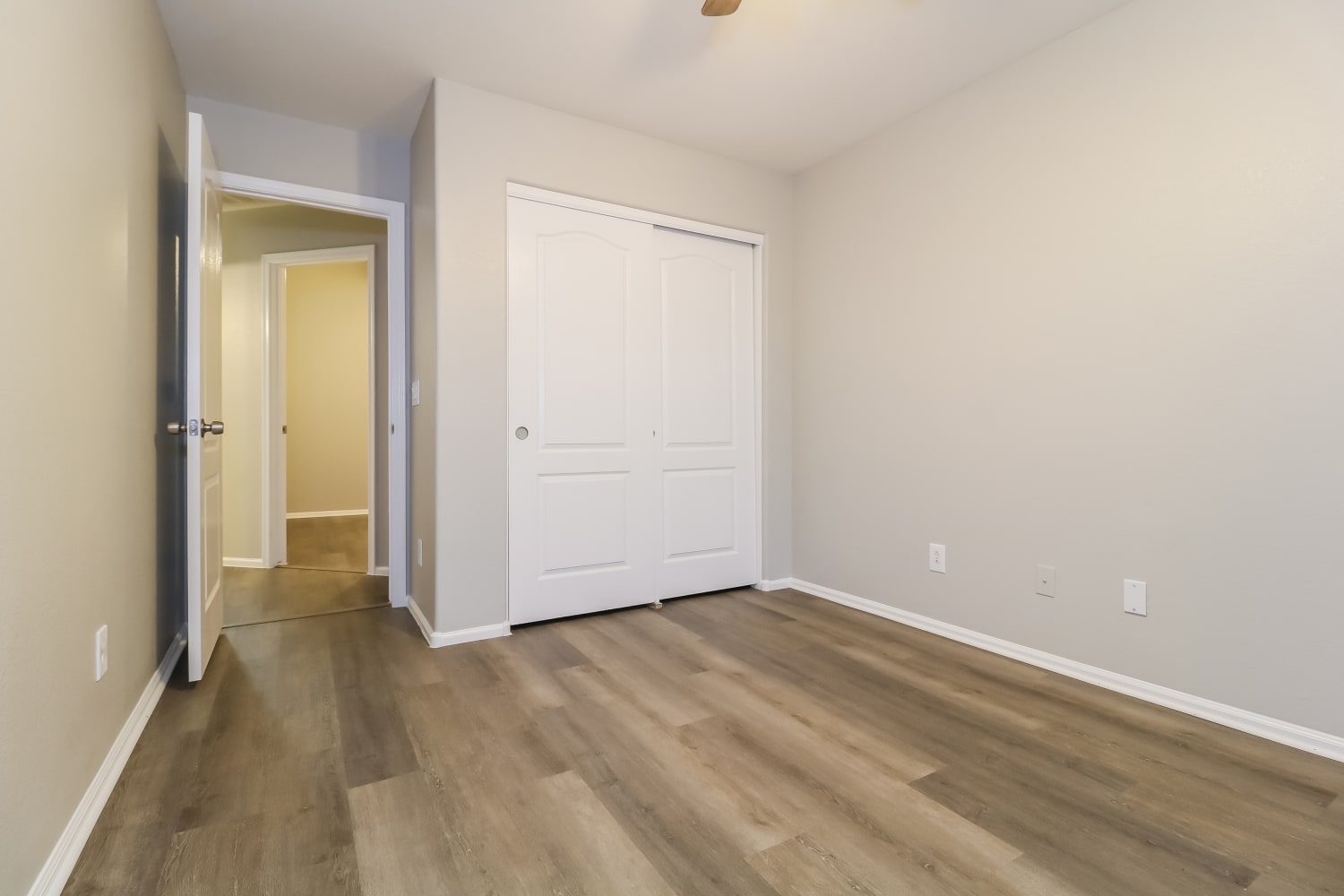 16030 W Diamond Street, Goodyear photo 9