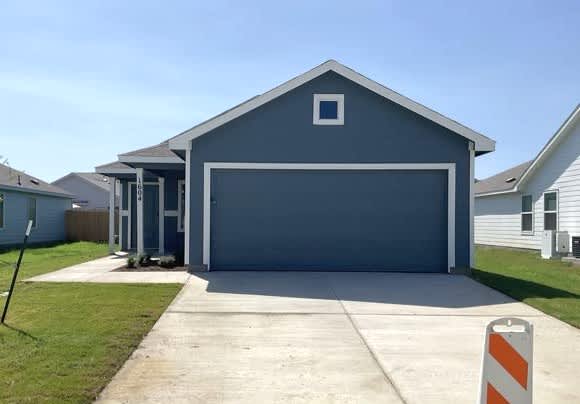 Front of 1604 Black Kite Lane, Fort Worth, TX