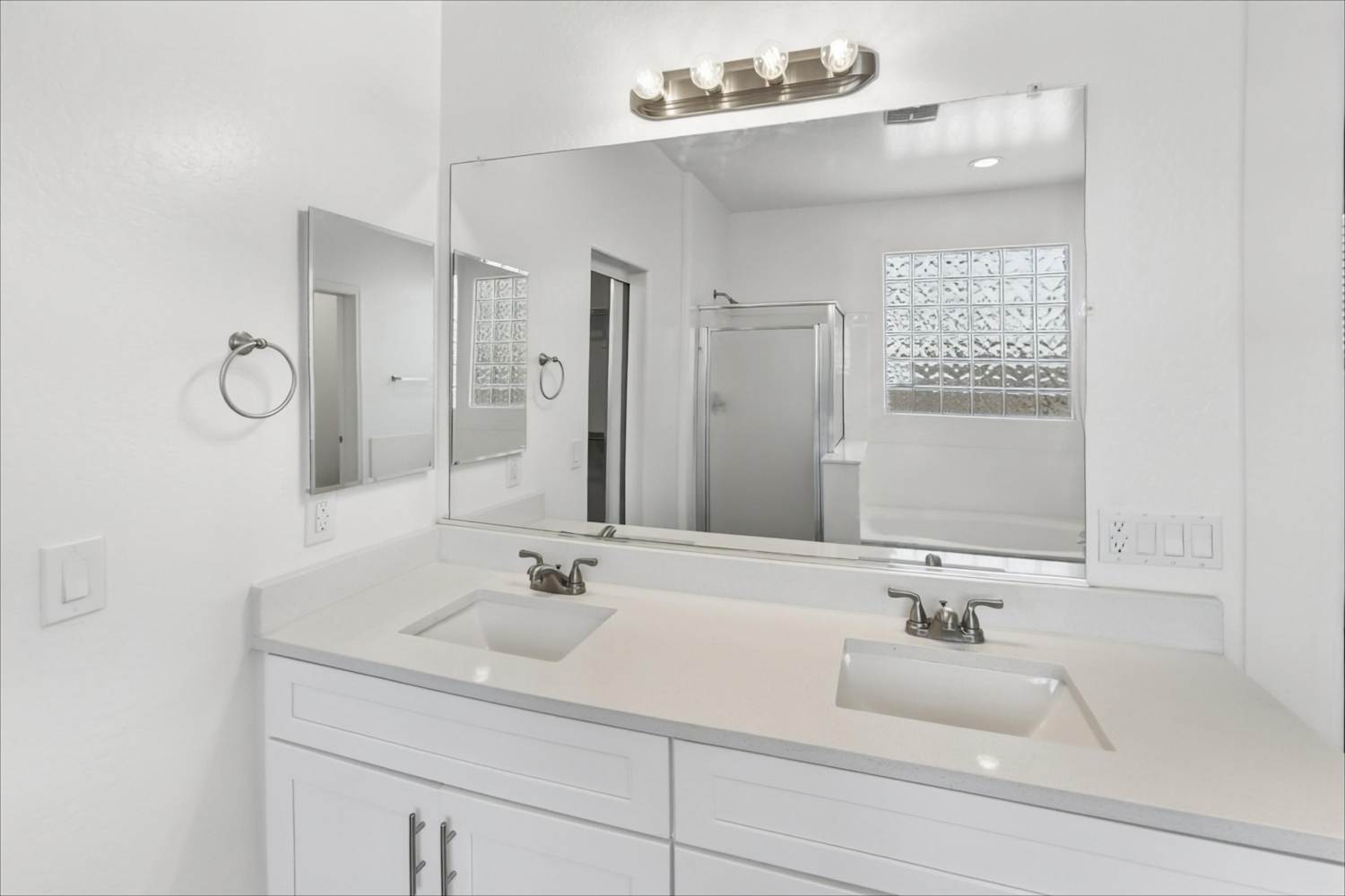 16042 West Hualapai St, Goodyear photo 13