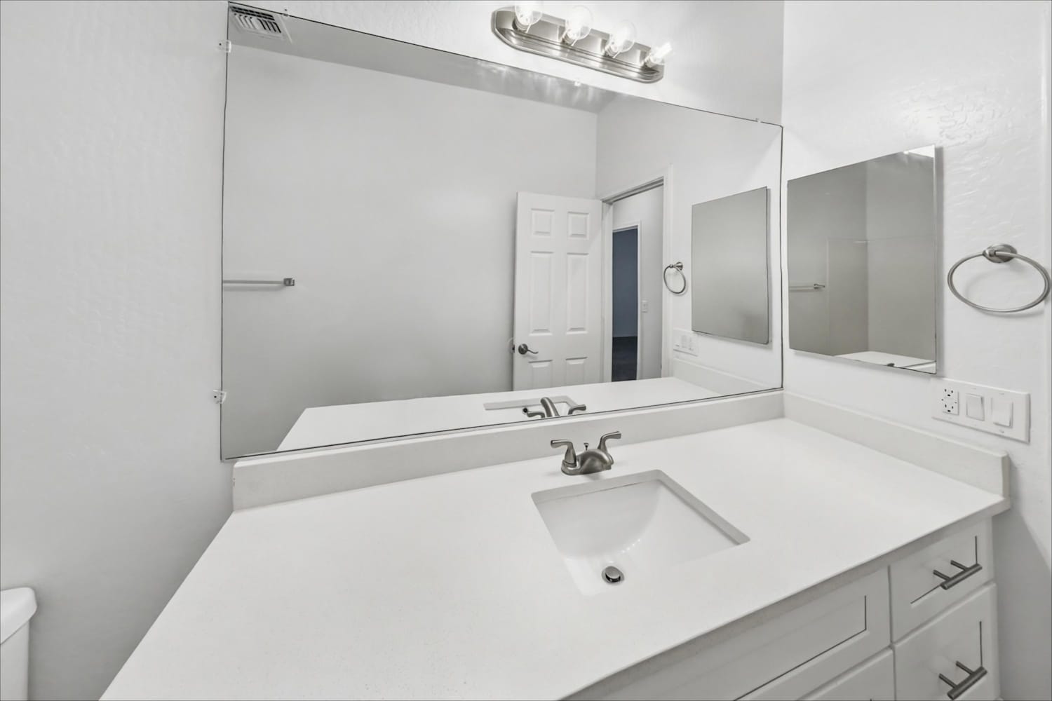 16042 West Hualapai St, Goodyear photo 17