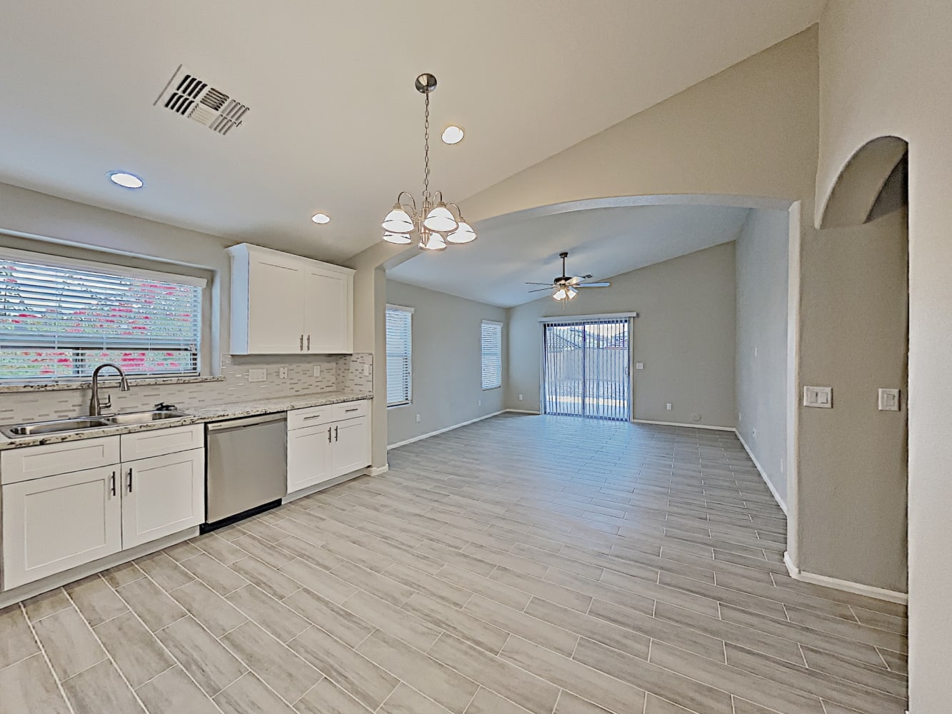 16097 W Kendall St, Goodyear photo 10