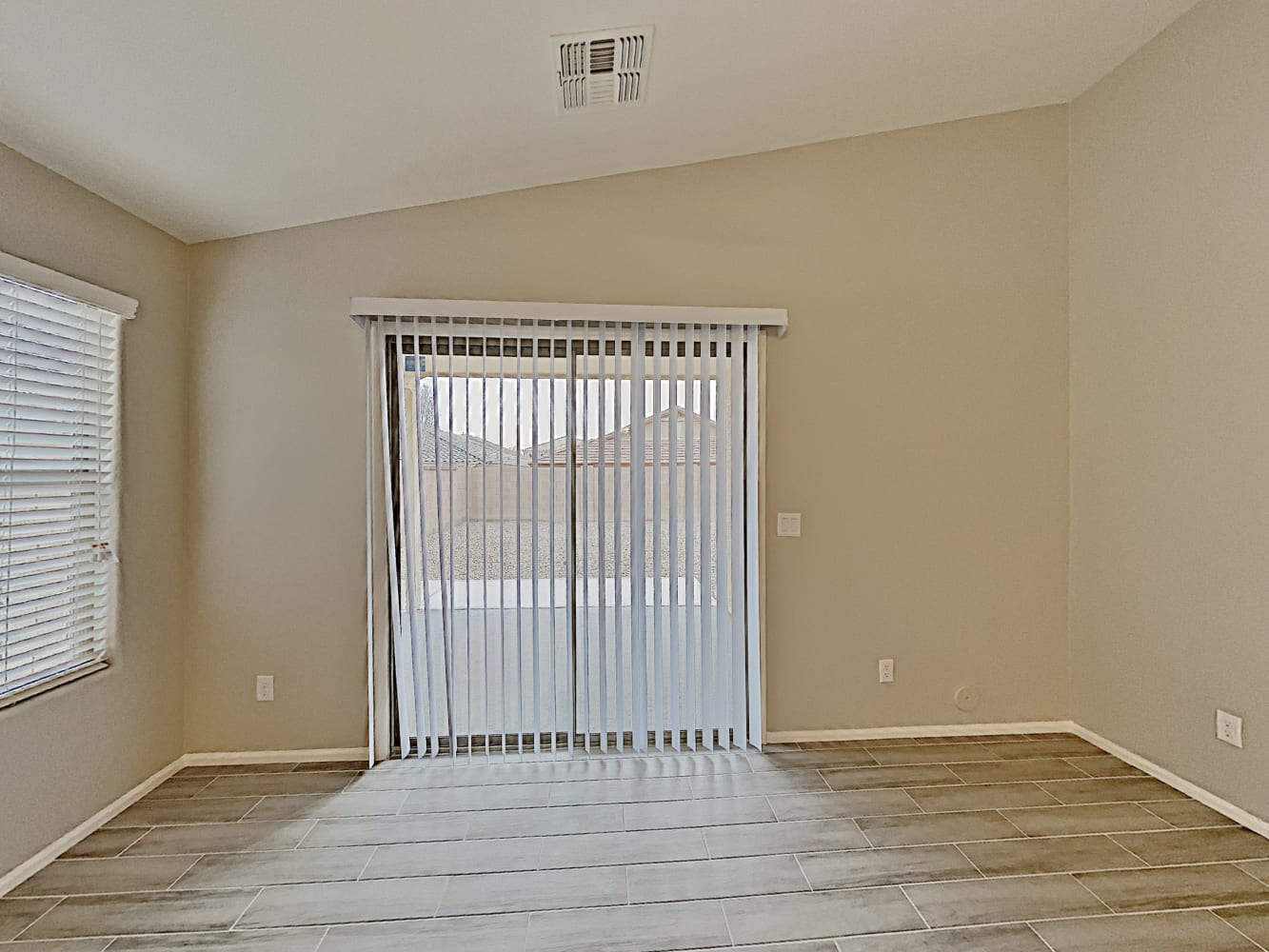 16097 W Kendall St, Goodyear photo 7