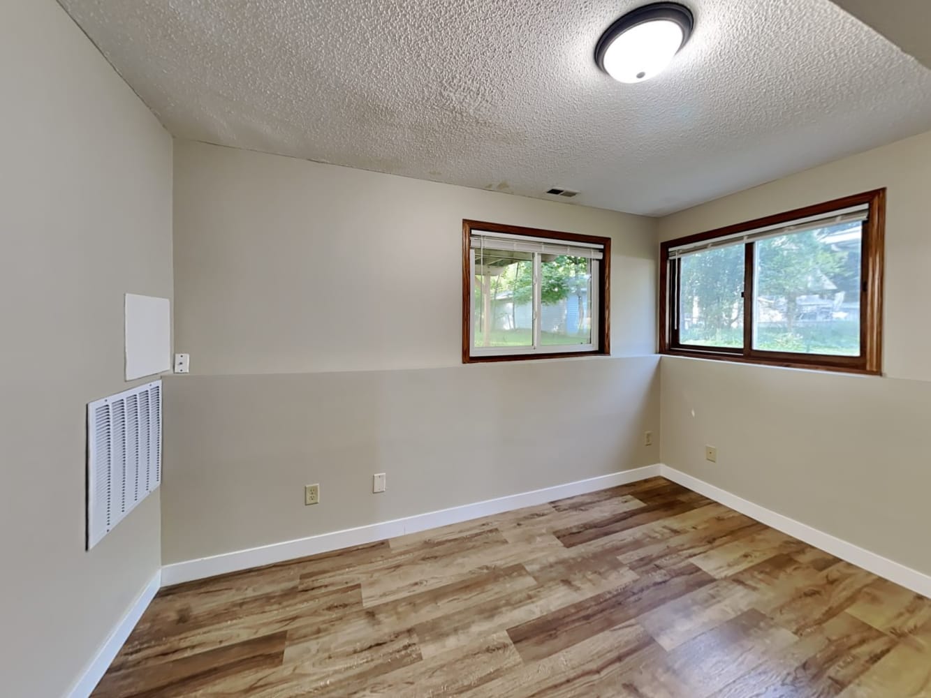 1610 9th St, White Bear Lake photo 14