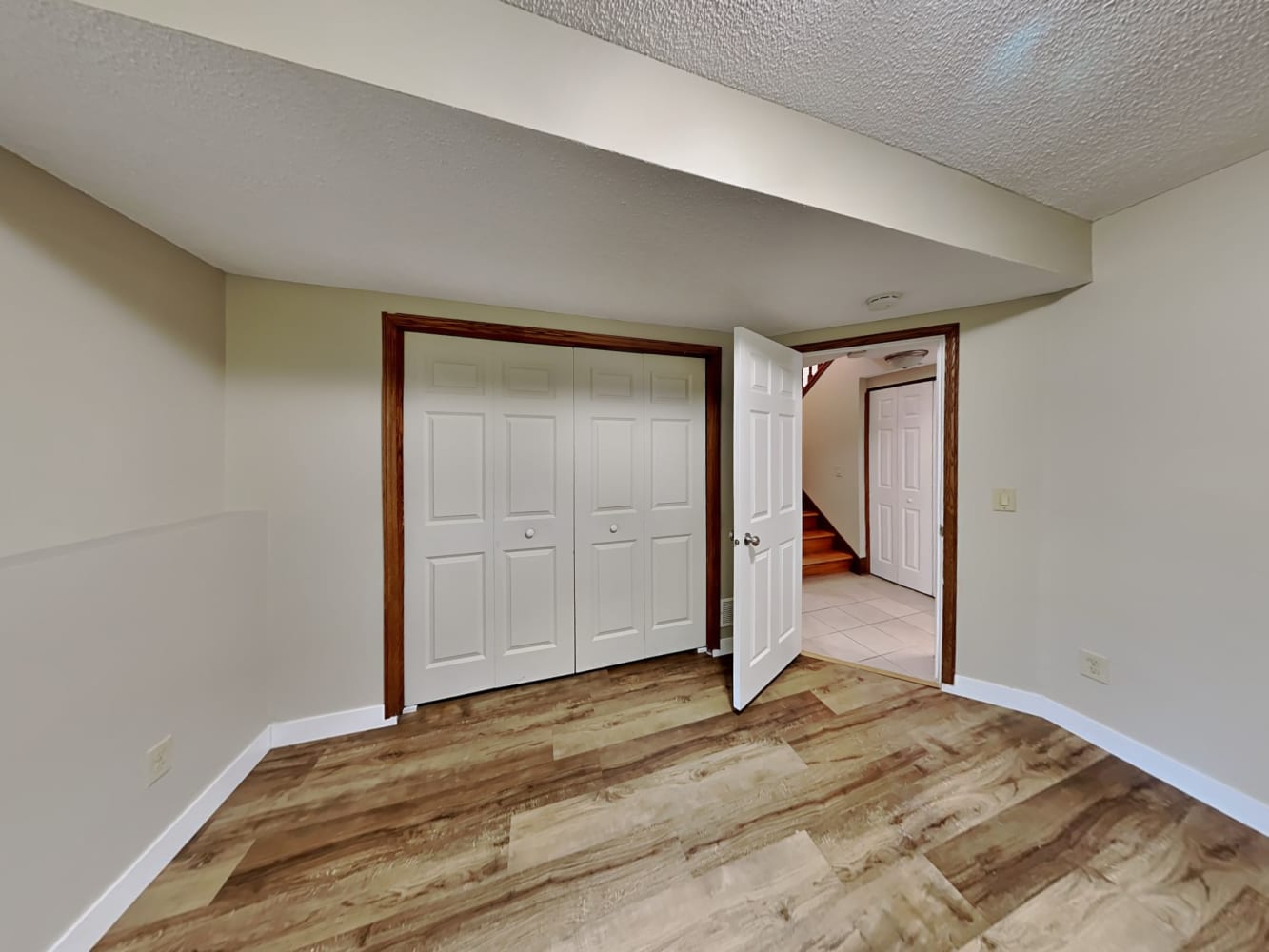 1610 9th St, White Bear Lake photo 13