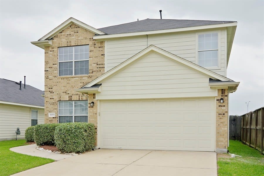16114 Majestic Glen Ln, Houston photo 1