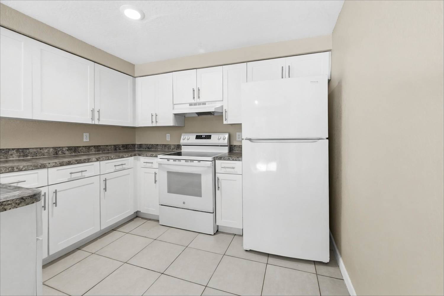 16123 Sandcrest Way, Tampa photo 7