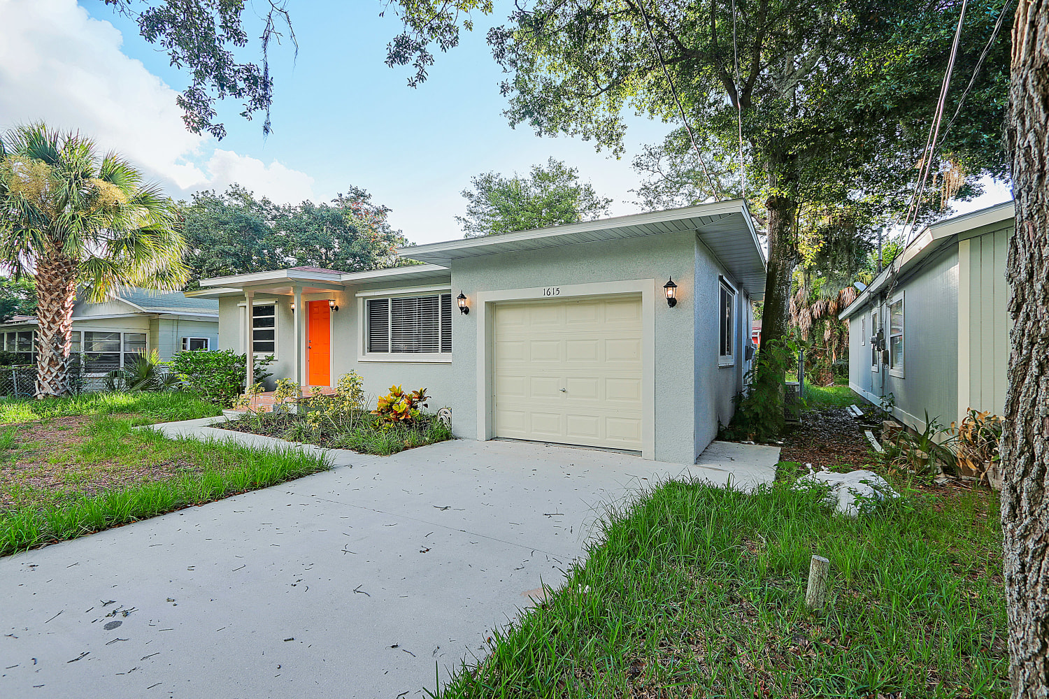 Front of 1615 N Washington Ave, Clearwater, FL