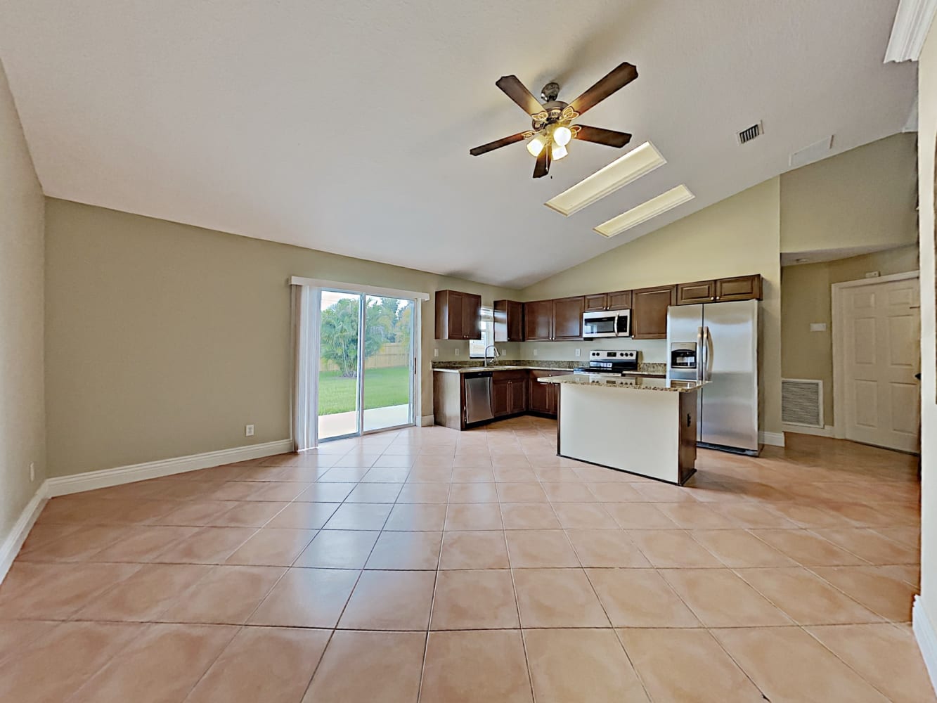 1618 SW Morelia Ln, Port Saint Lucie photo 6