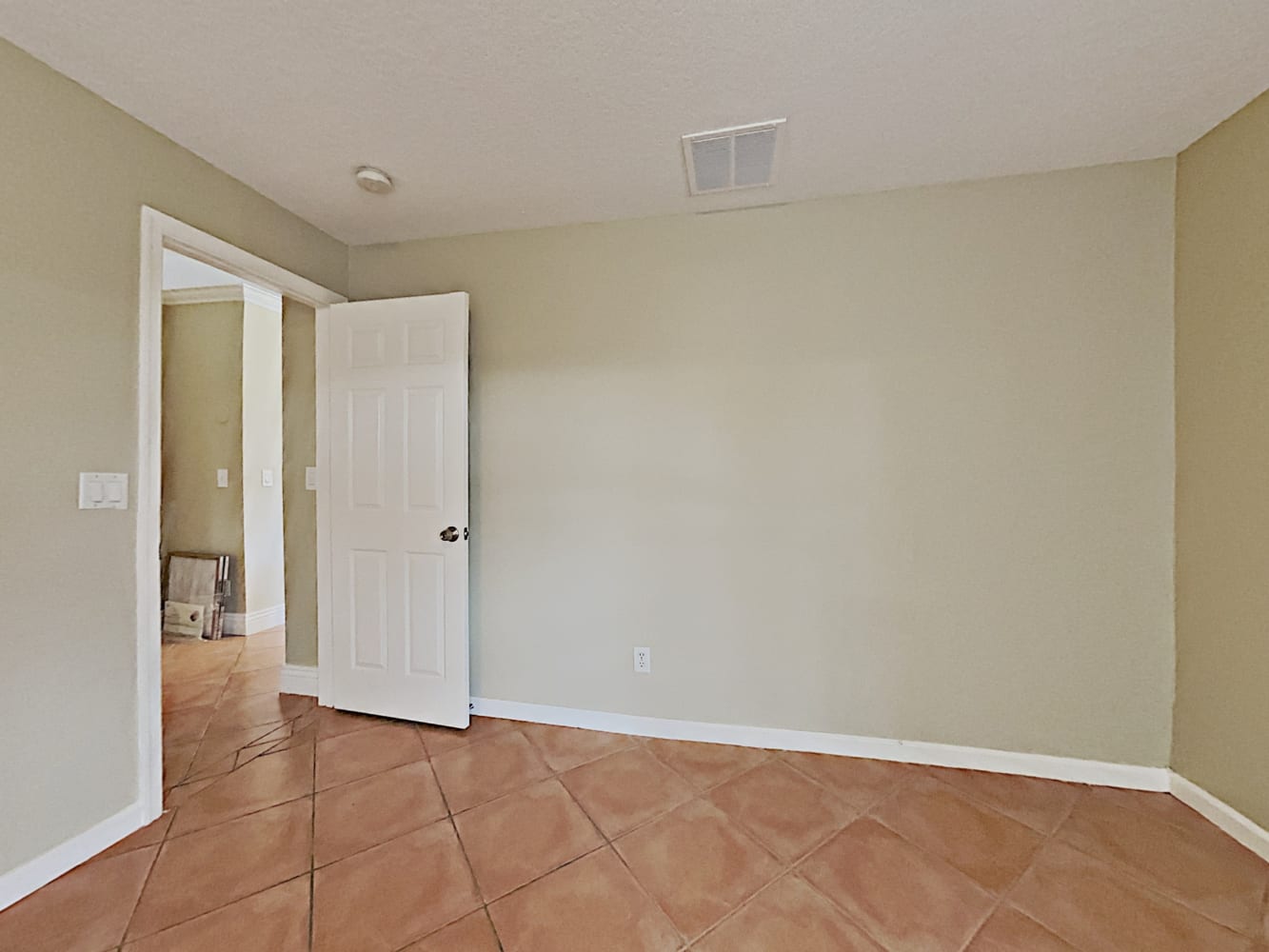 1618 SW Morelia Ln, Port Saint Lucie photo 12