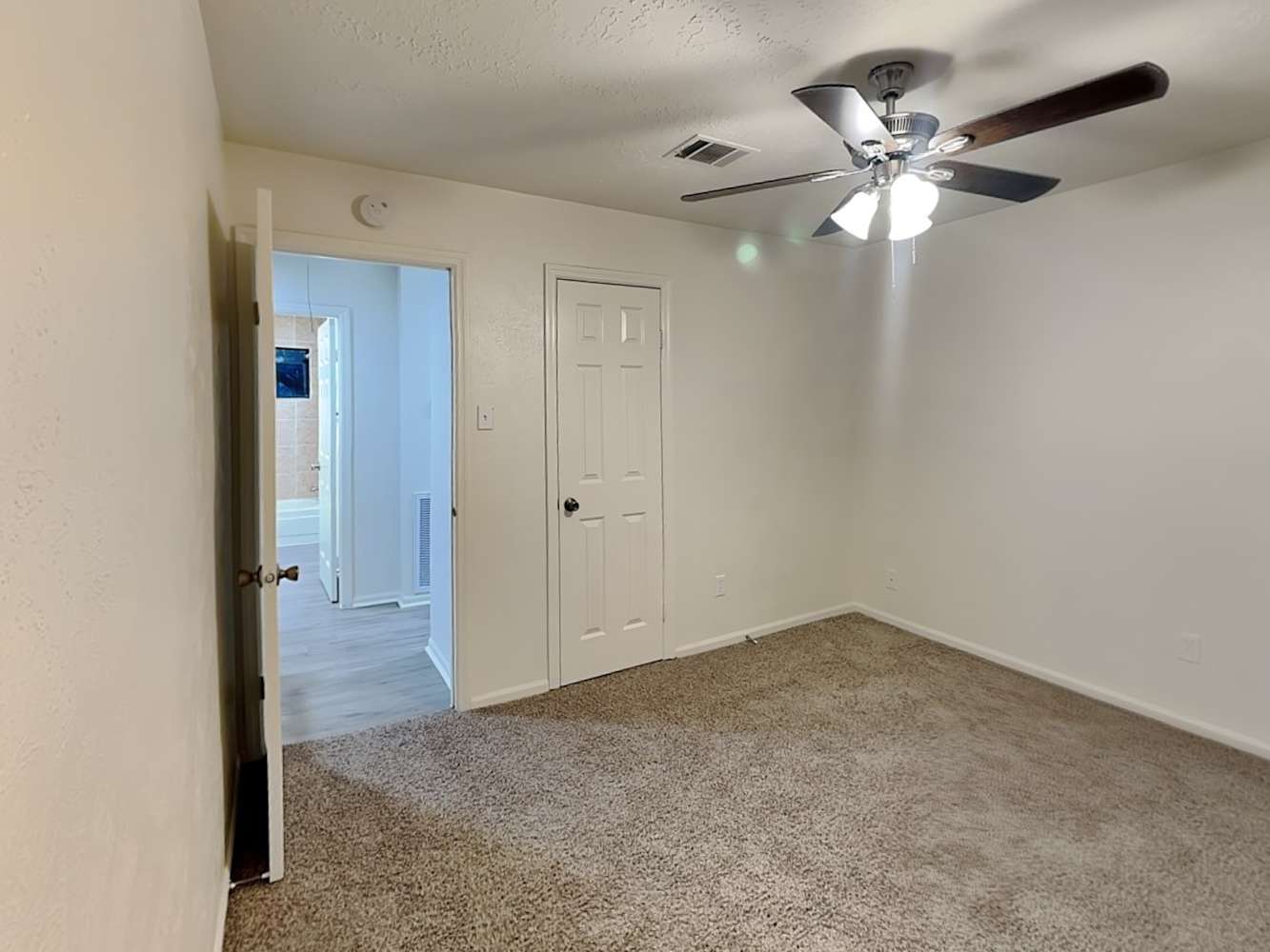 16206 Elm Point Ct, Houston photo 11