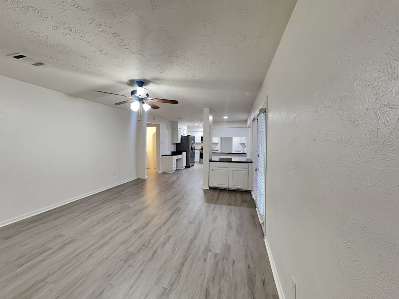 16206 Elm Point Ct, Houston photo 6