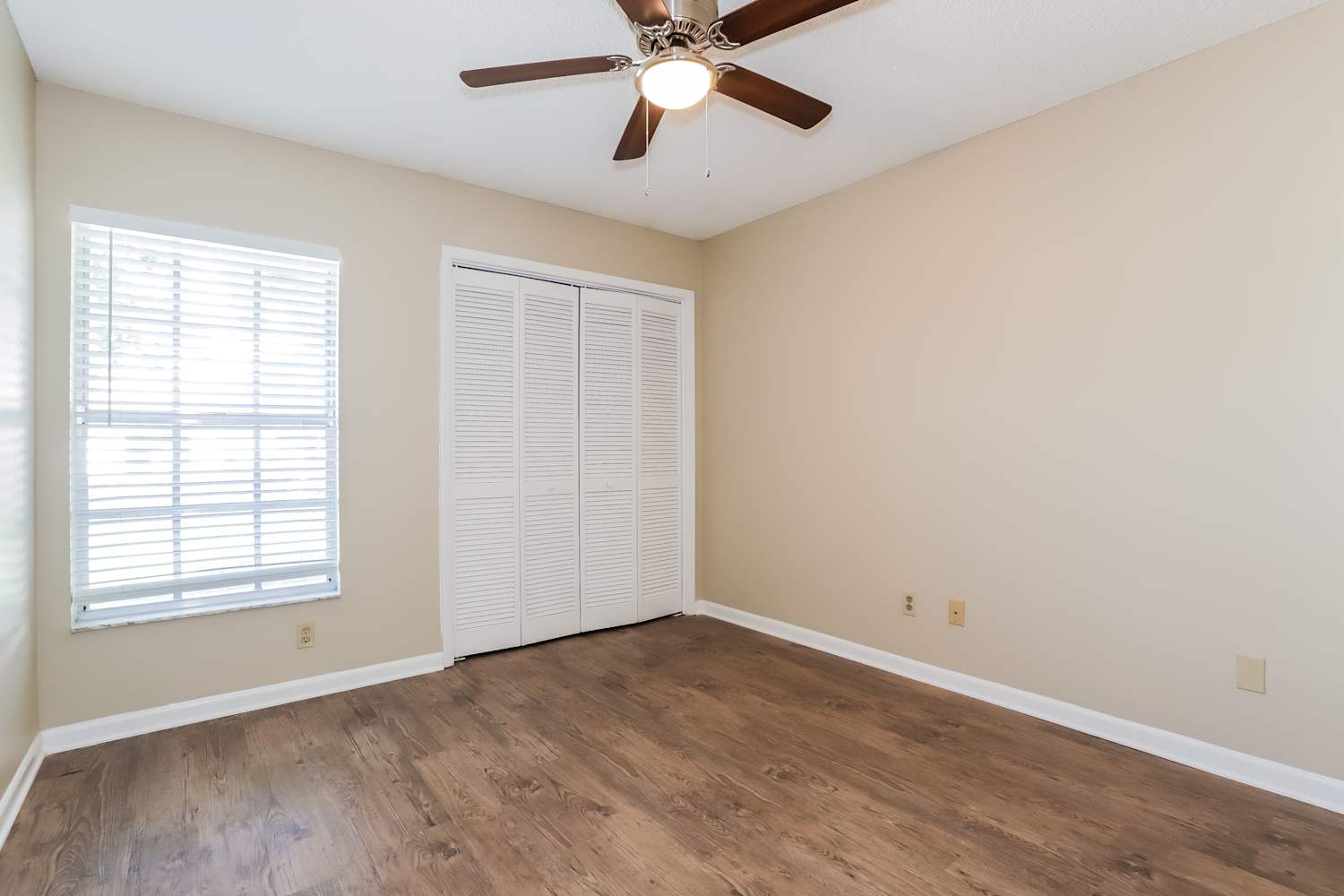 1624 Gardner Dr, Lutz photo 11