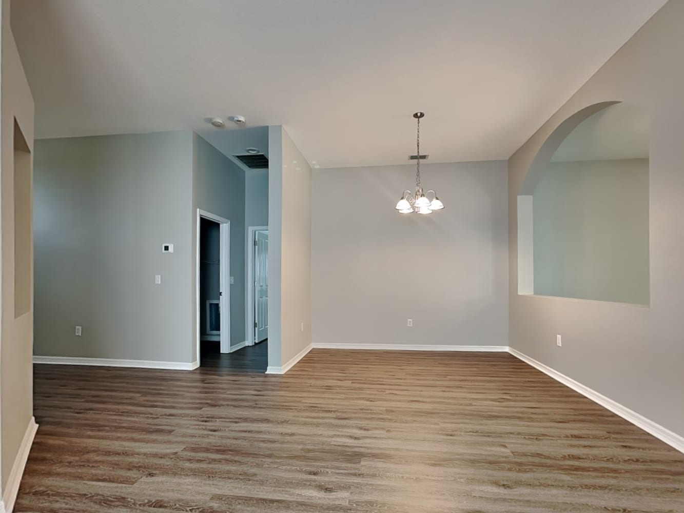 1629 Maximilian Dr, Wesley Chapel photo 6