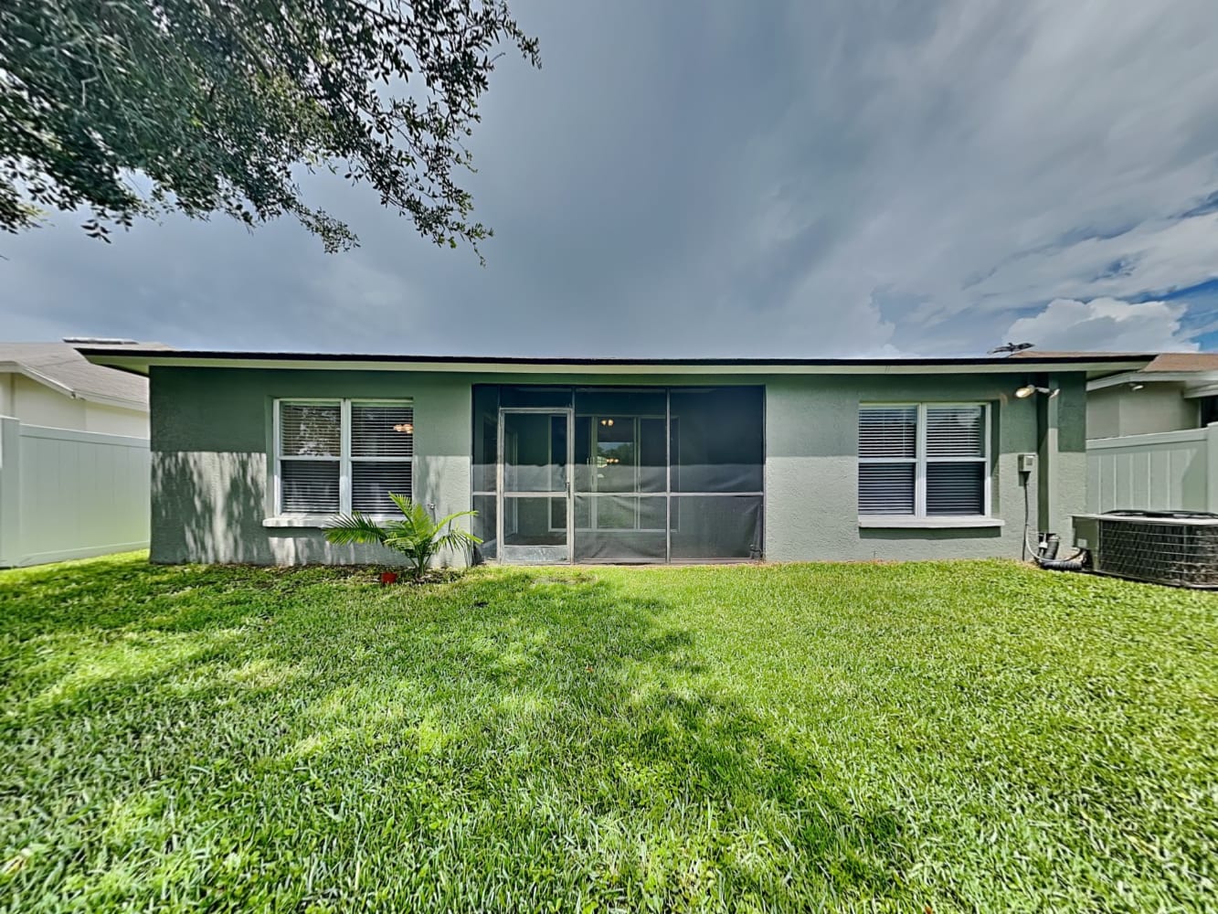 1629 Maximilian Dr, Wesley Chapel photo 17
