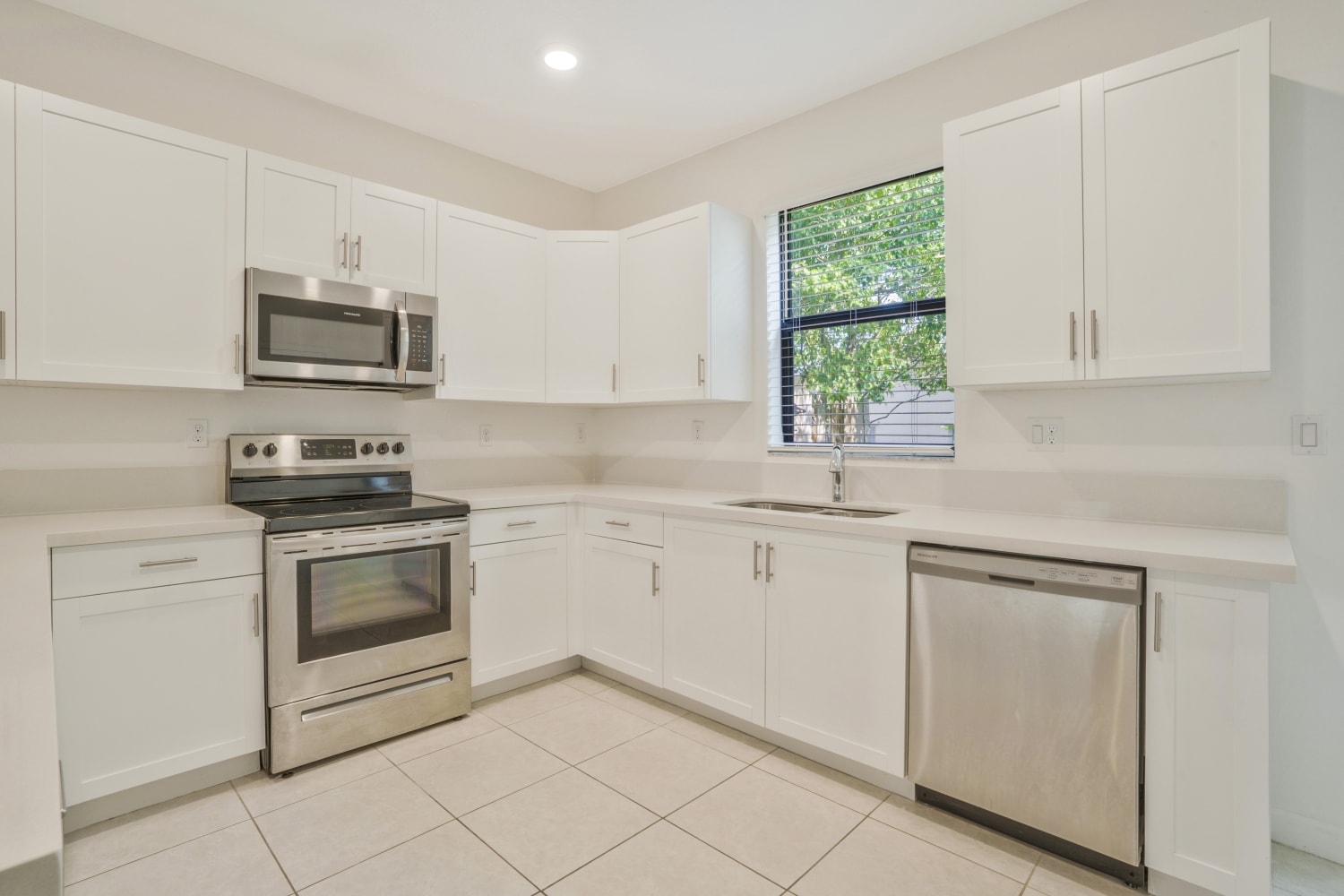 1636 Sw 29 St, Fort Lauderdale photo 7