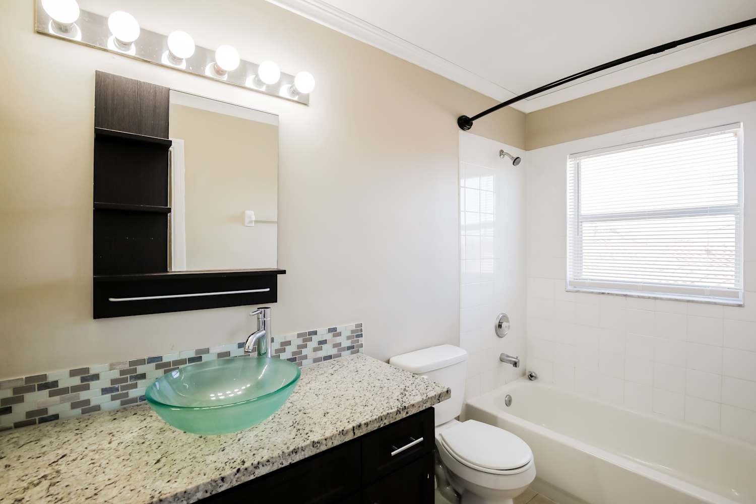 16386 NW 22nd St, Pembroke Pines photo 15