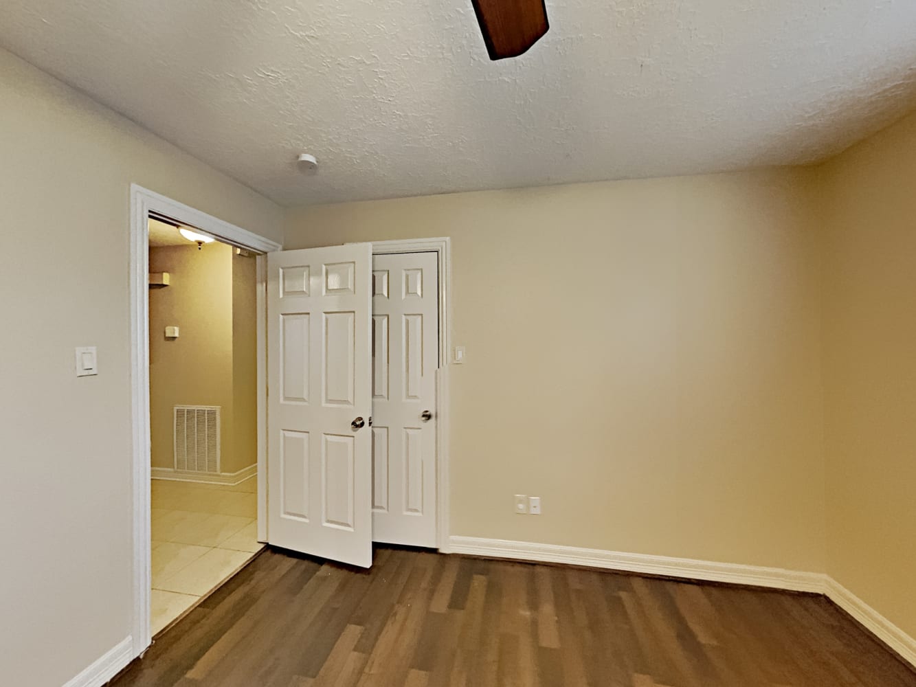 16395 Havenpark Dr, Houston photo 17