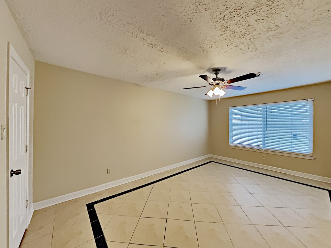 16395 Havenpark Dr, Houston photo 11