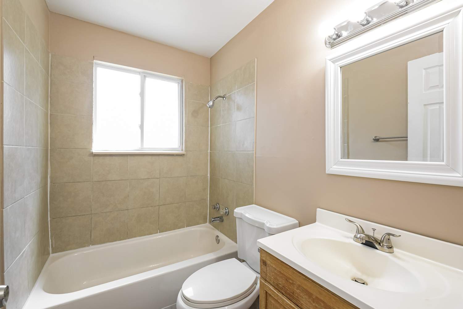 1640 Ruth Dr, Thornton photo 14