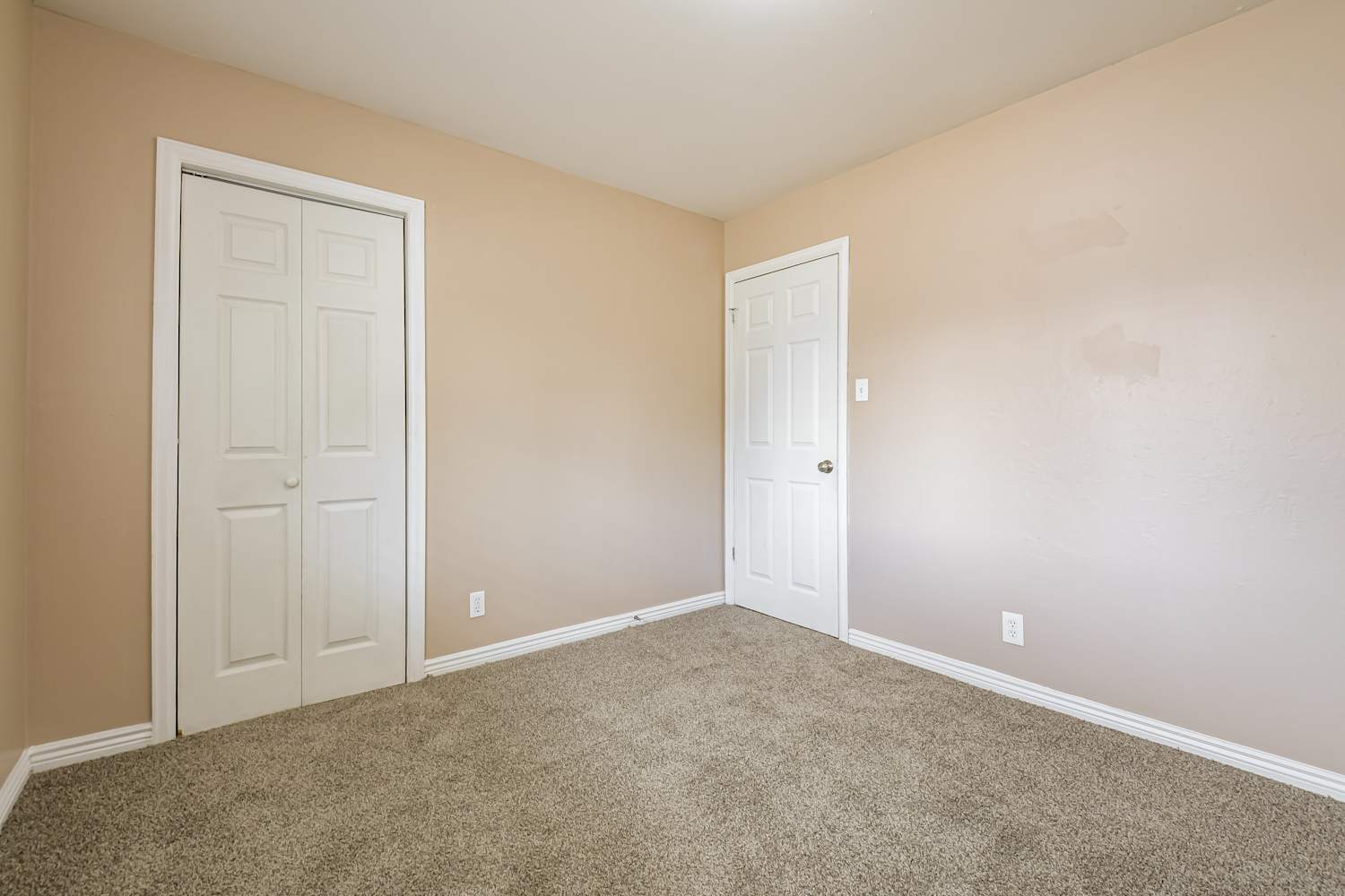 1640 Ruth Dr, Thornton photo 11