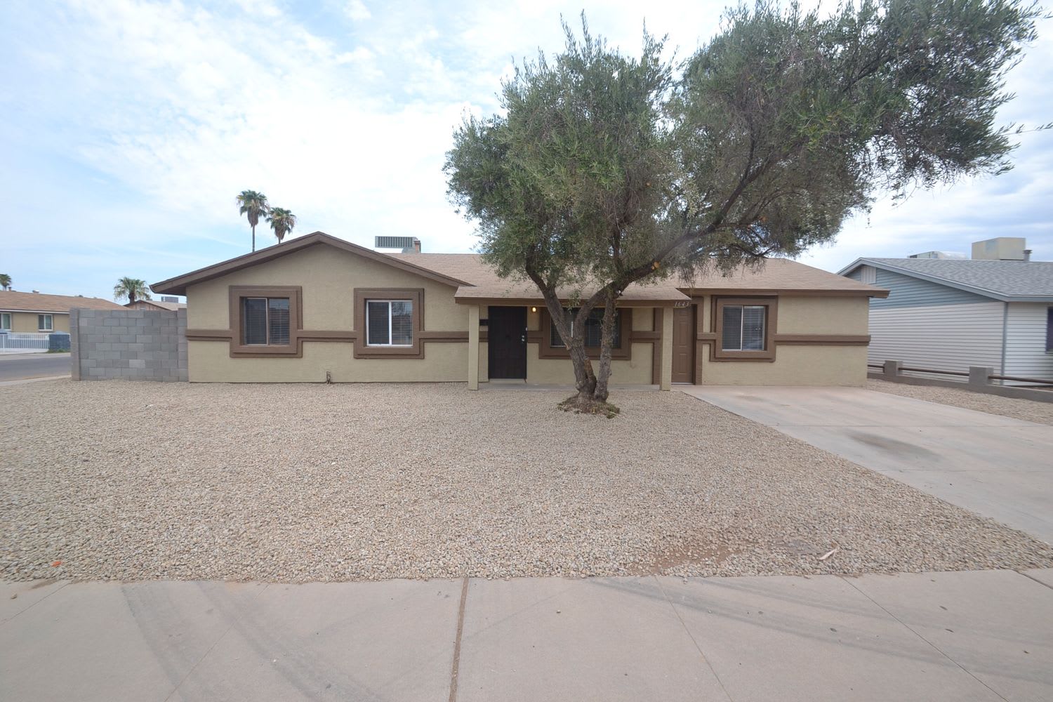 Front of 1643 N 56th Ln, Phoenix, AZ