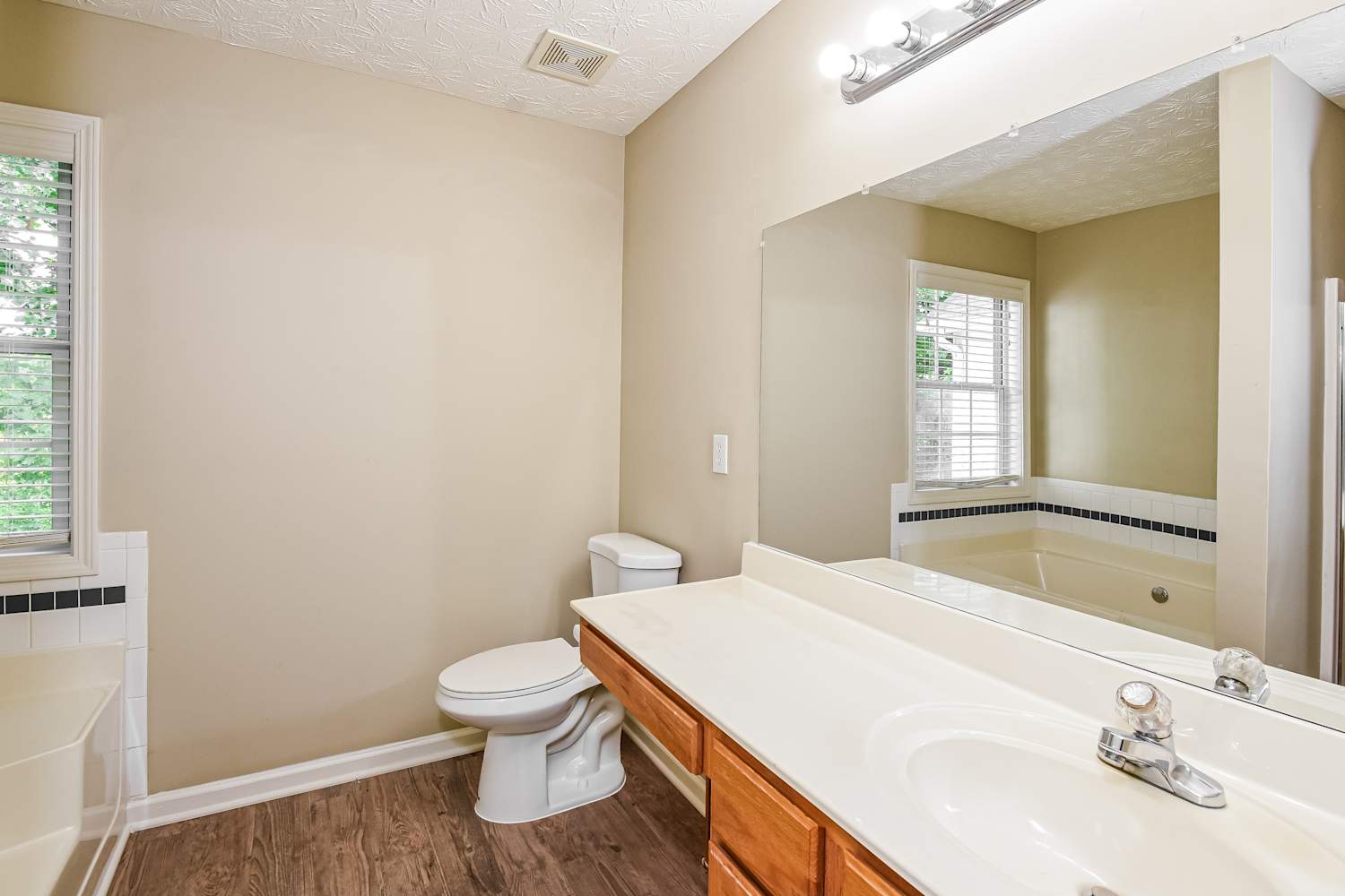 1652 Tunbridge Ln, Lawrenceville photo 14