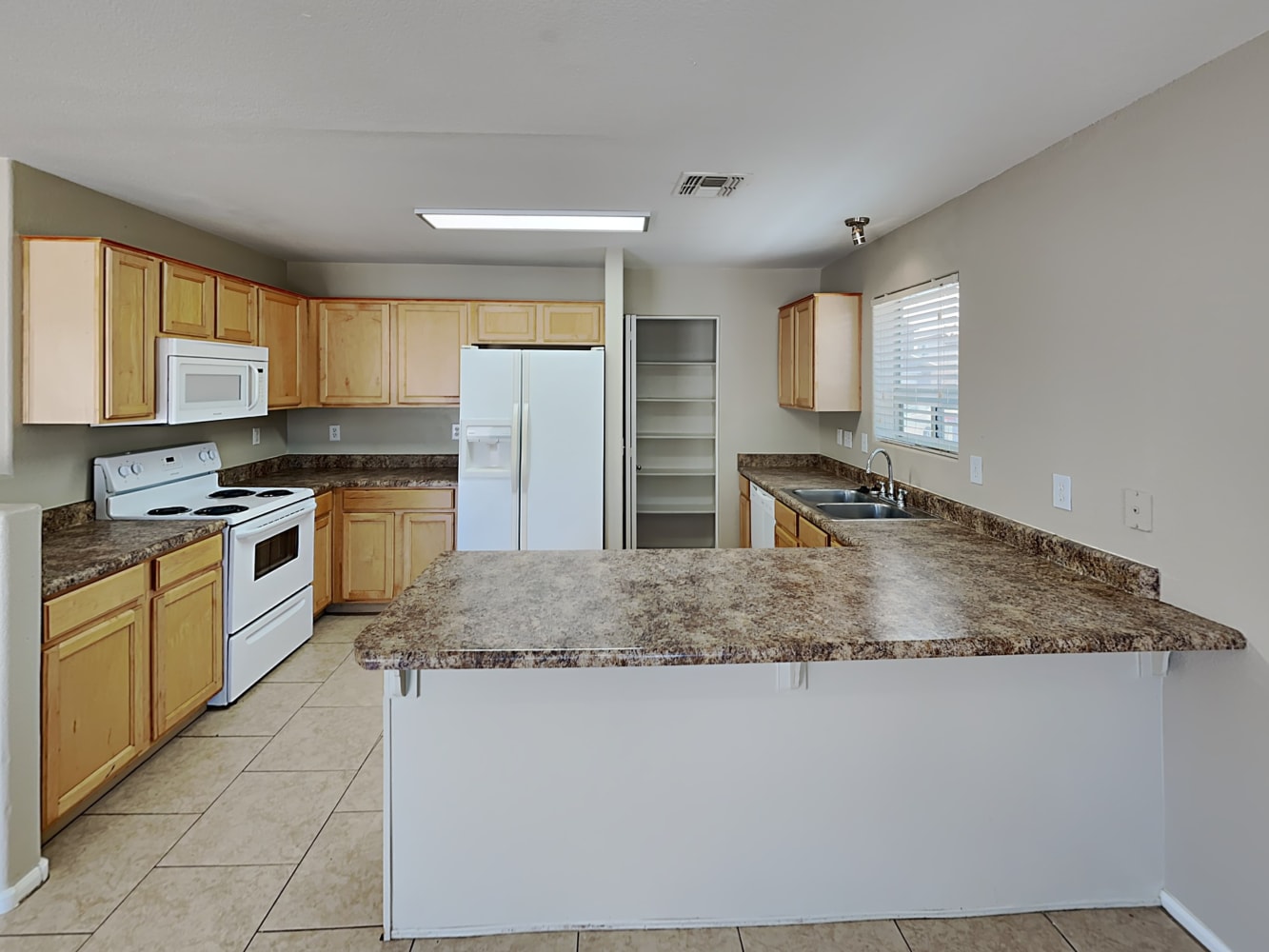 166 W Brangus Way, San Tan Valley photo 7