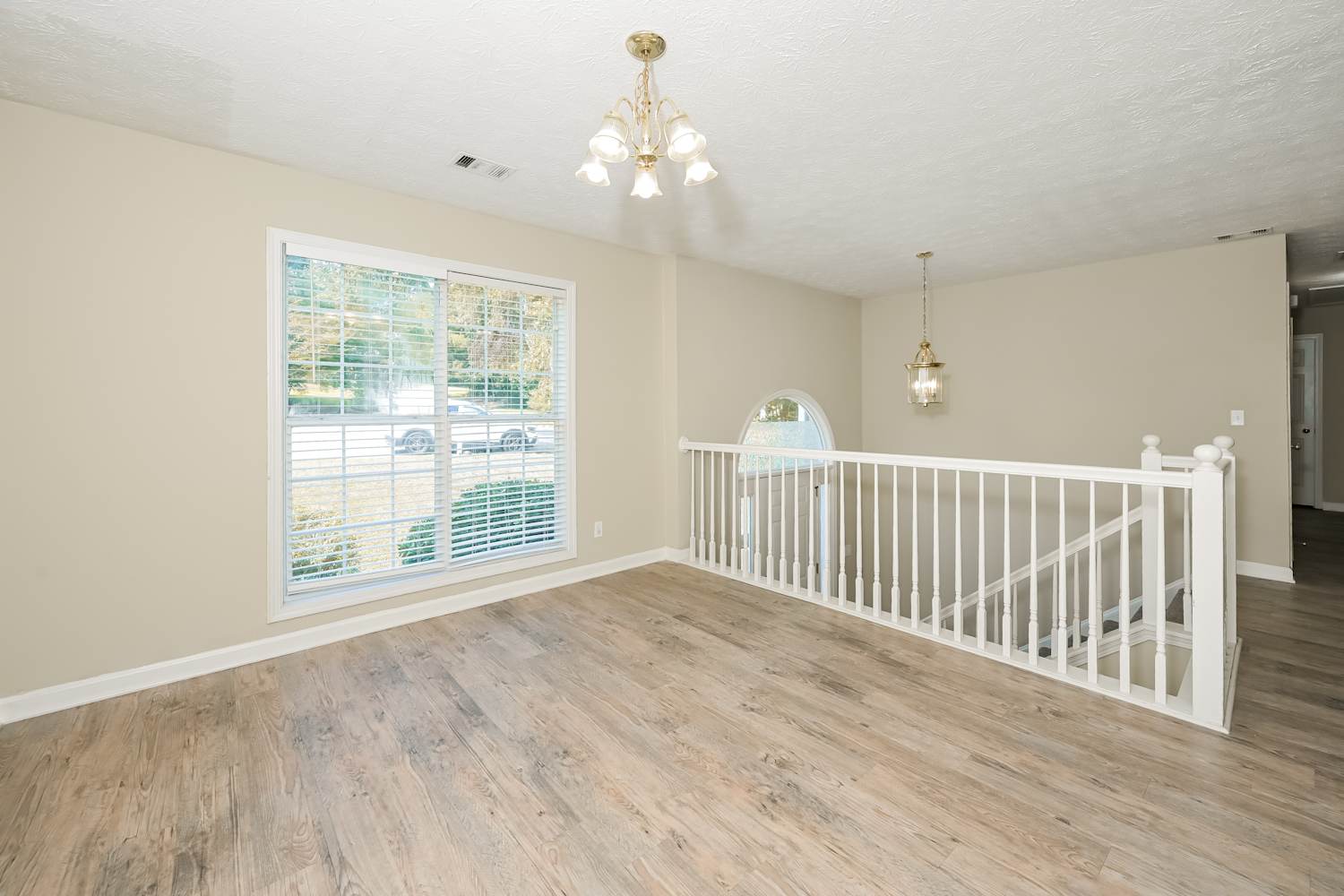 1661 Hampton Walk Dr, Hoschton photo 6