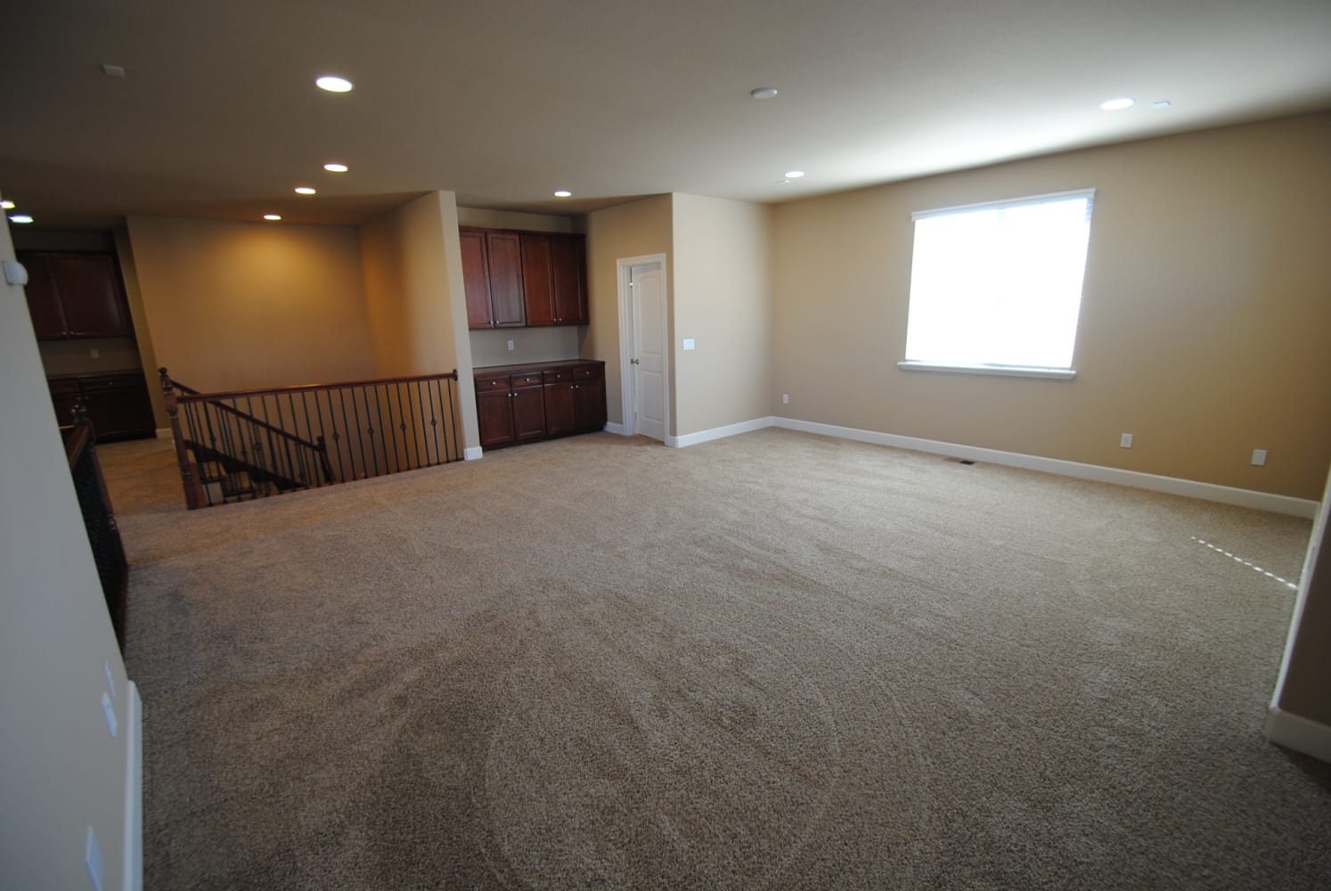 1667 Montrose Ln, Lincoln photo 6