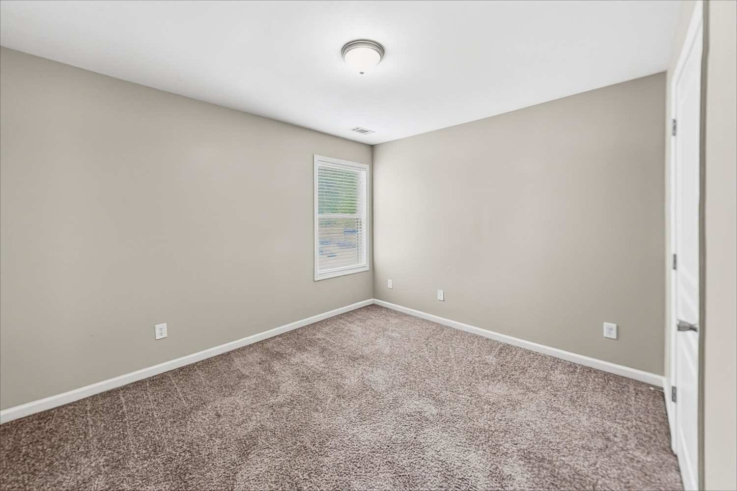 1681 Stoney Chase Dr, Lawrenceville photo 13