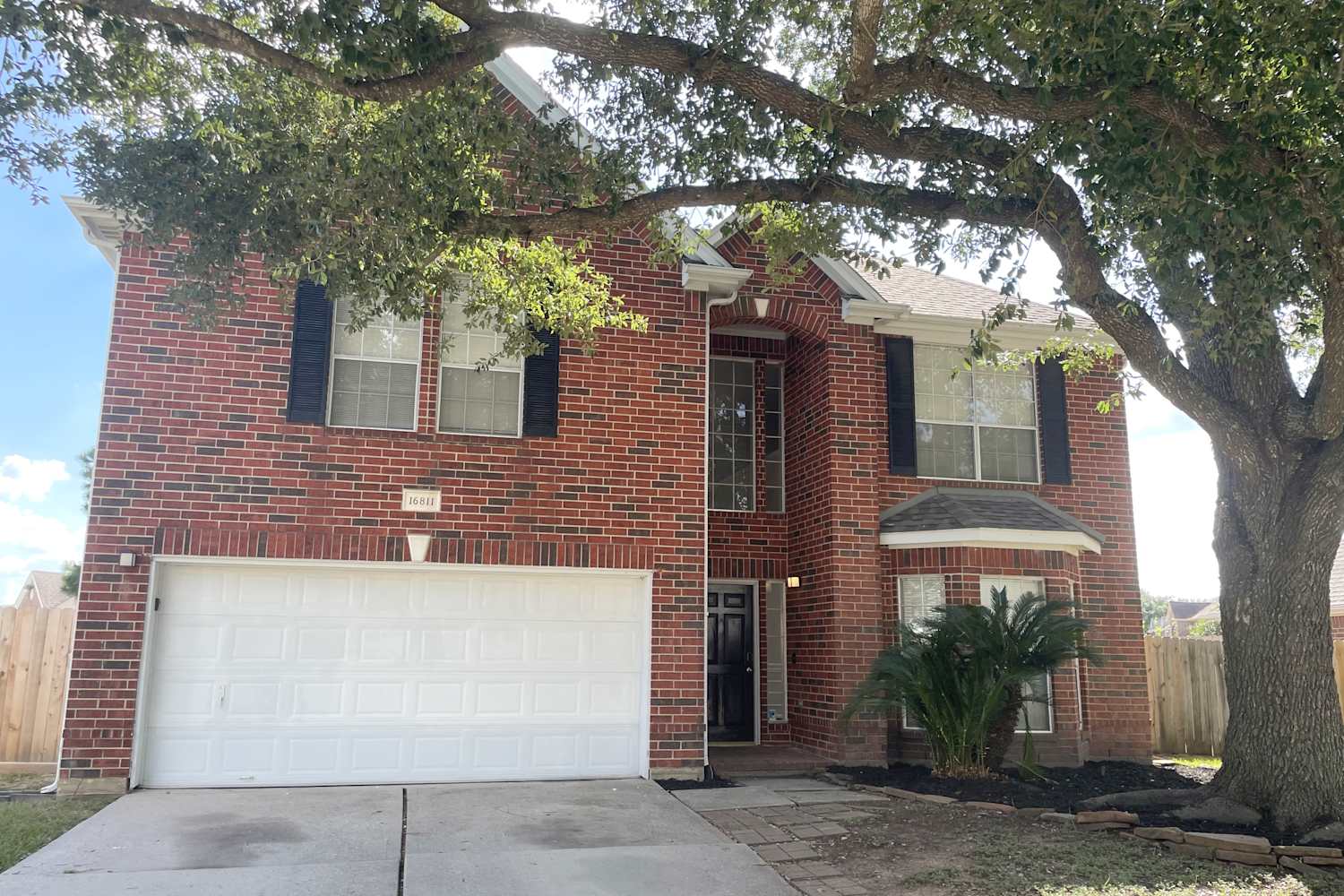 16811 Valley Palms Drive, Spring photo 1
