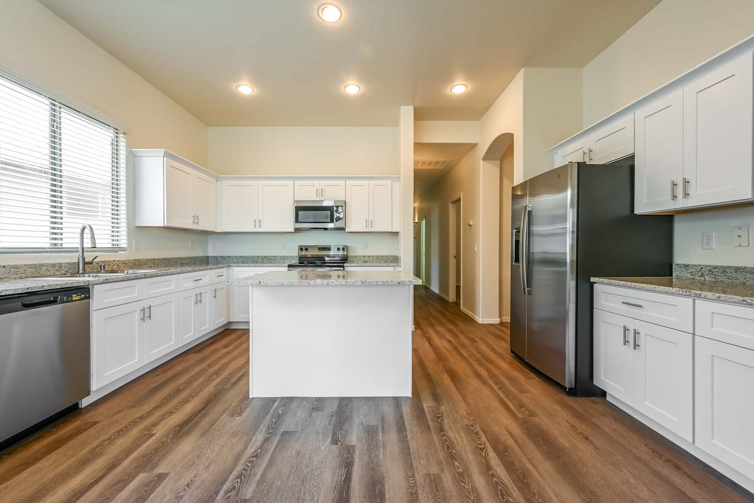 16823 W Ocotillo St, Surprise photo 8