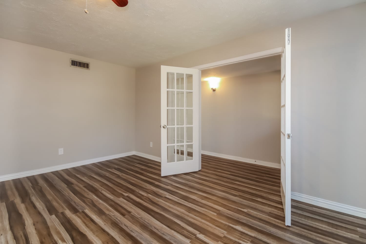 16835 Grampin Dr, Houston photo 8